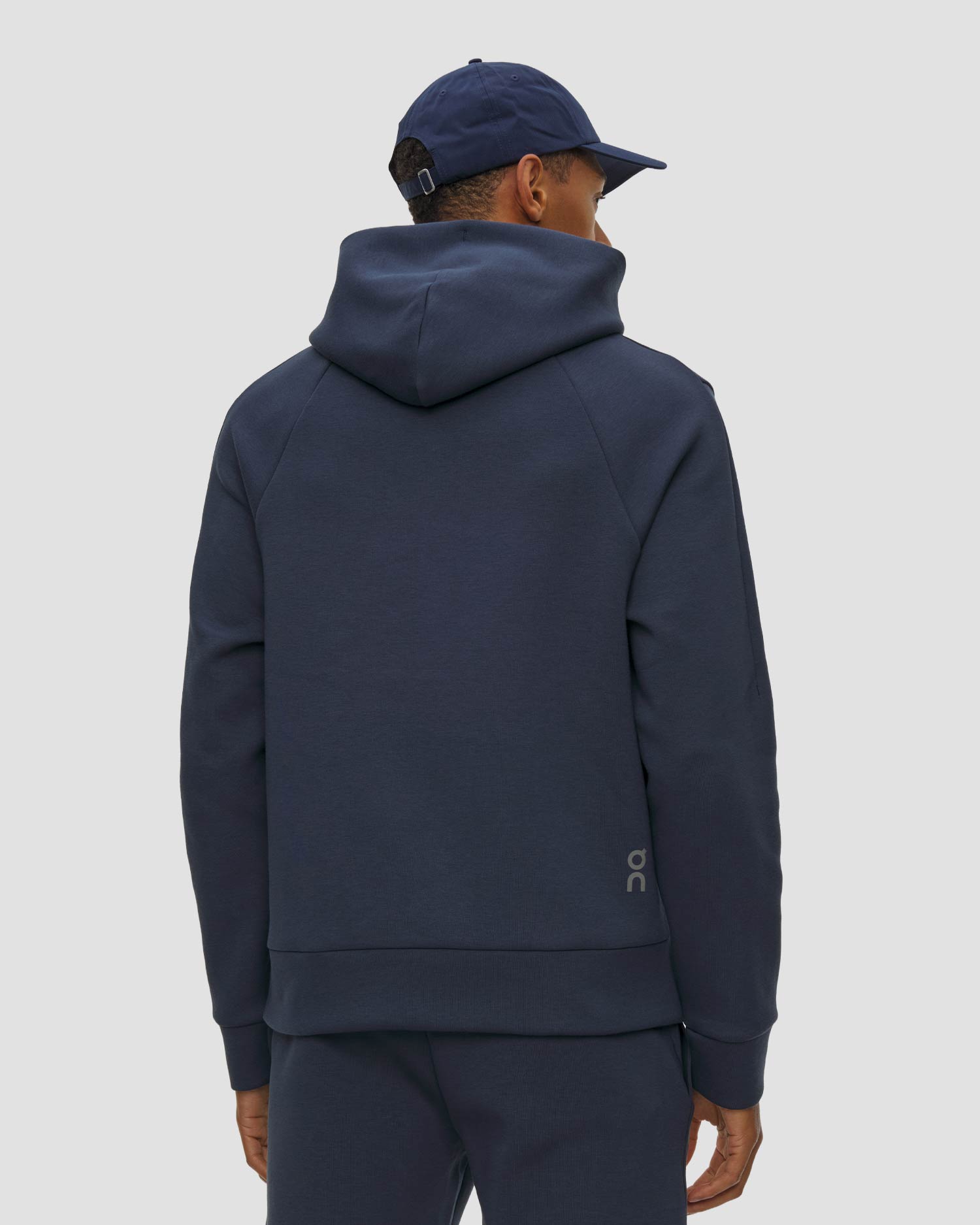 Pánska mikina On Focus Tech Hoodie modrá