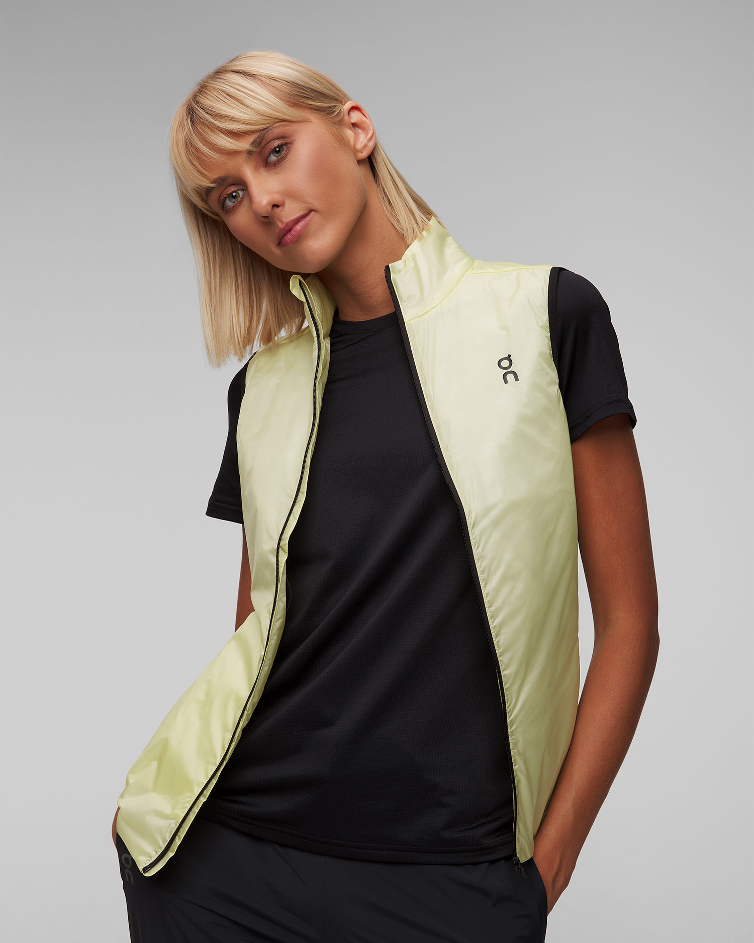 Dámská sportovní vesta On Weather Vest, Barva/Vzor: Żółty