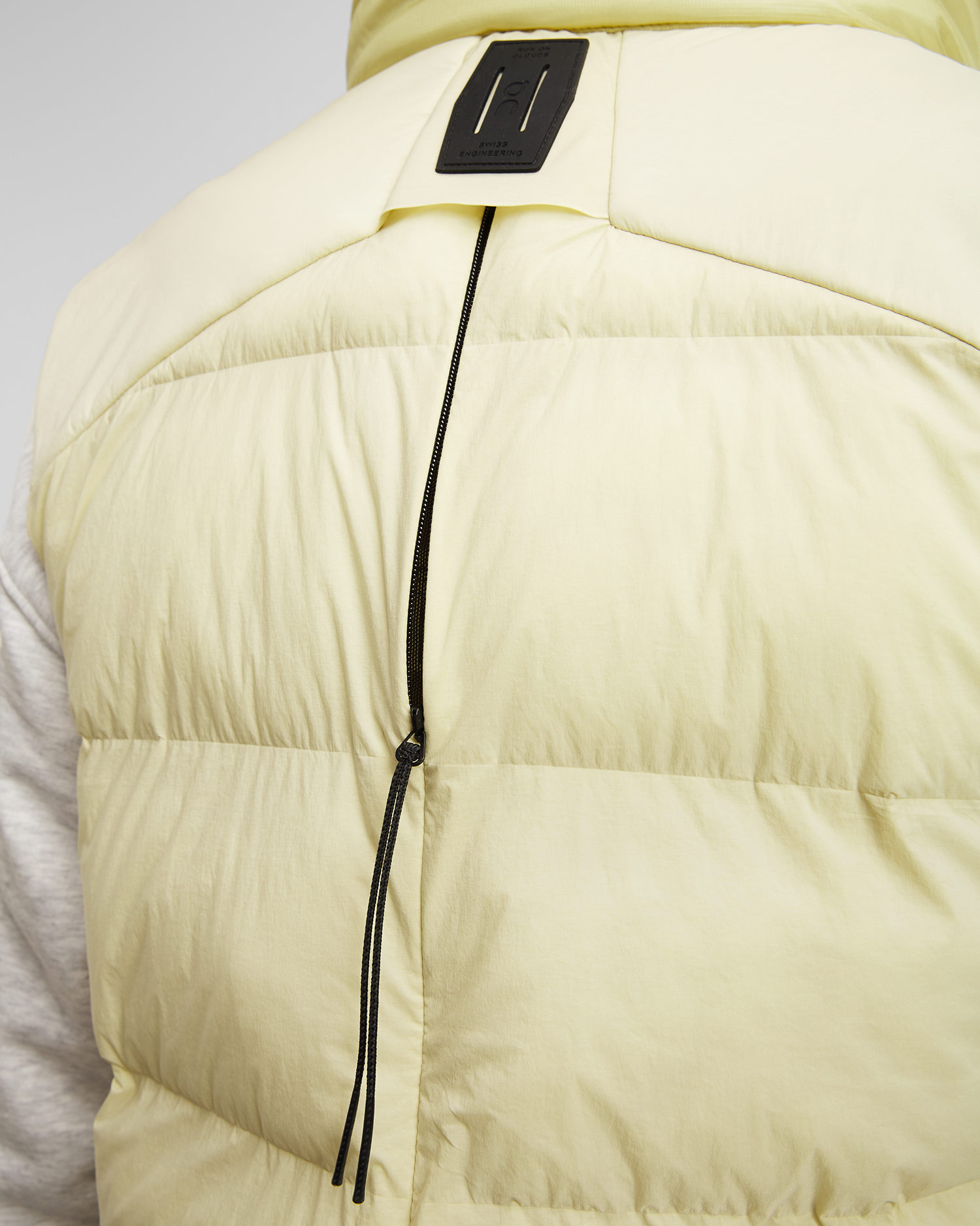 Women's insulated gilet On Challenger
