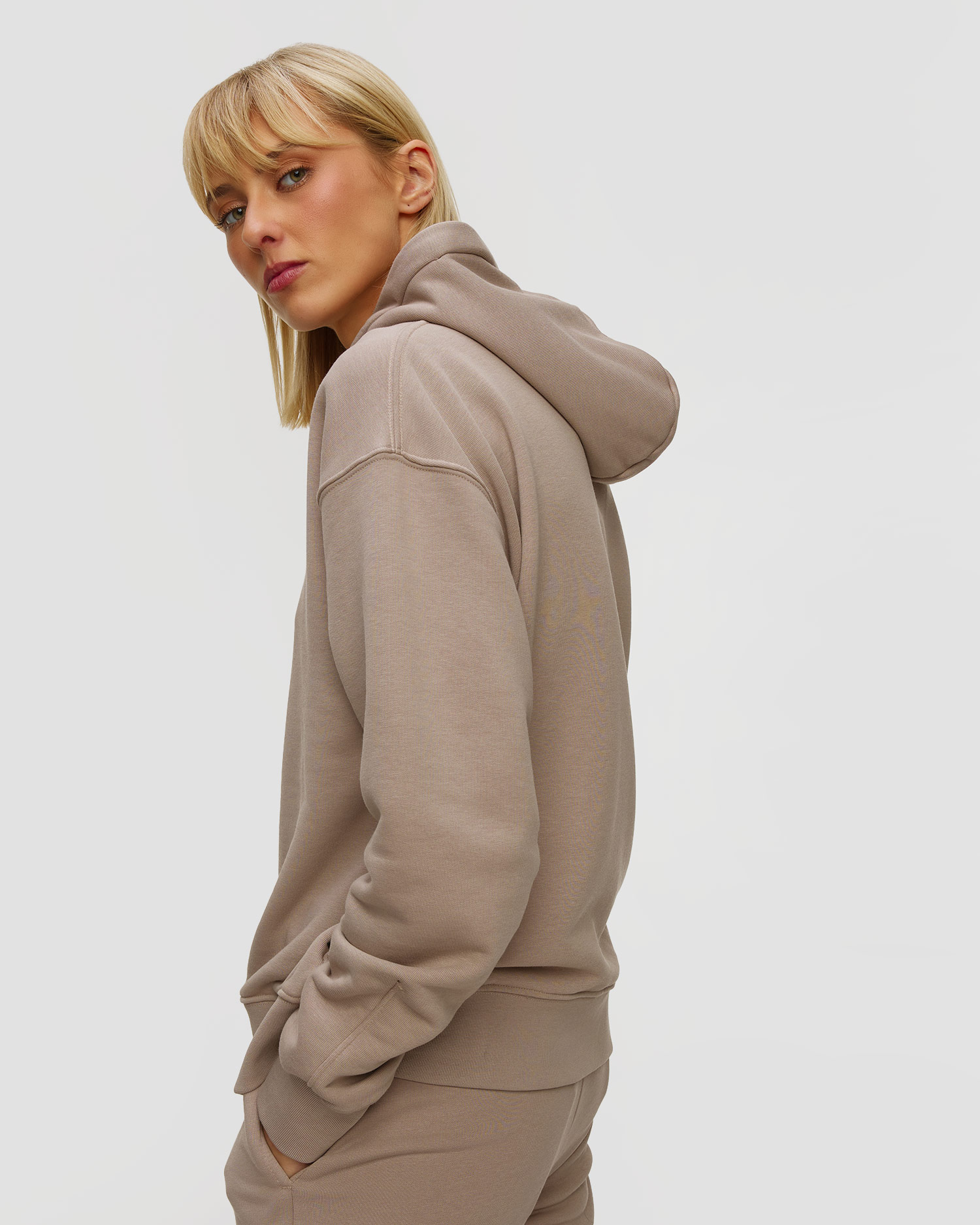 On Club Hoodie Damen-Sweatshirt mit Kapuze in Beige