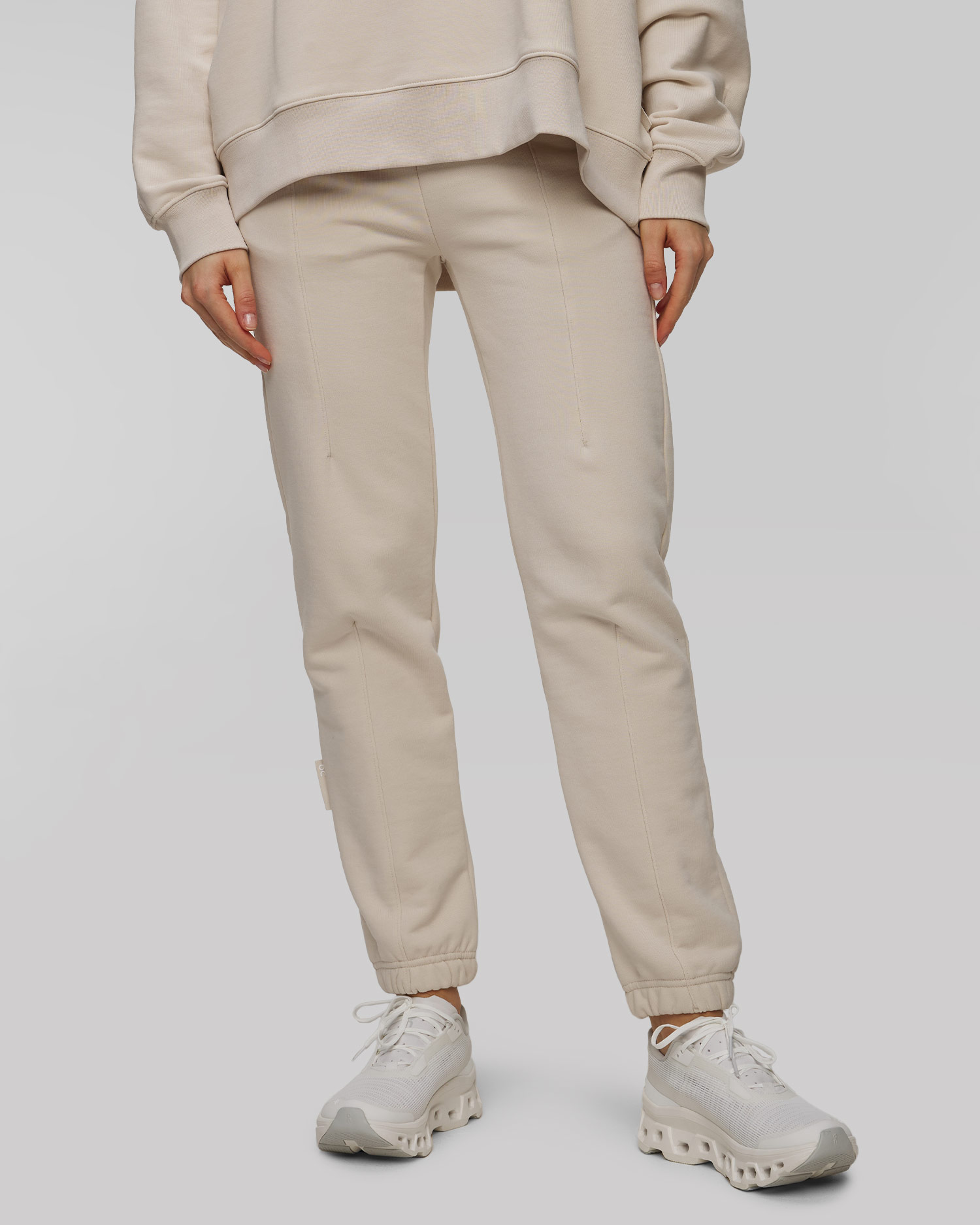 Spodnie dresowe damskie On Running Club Pant