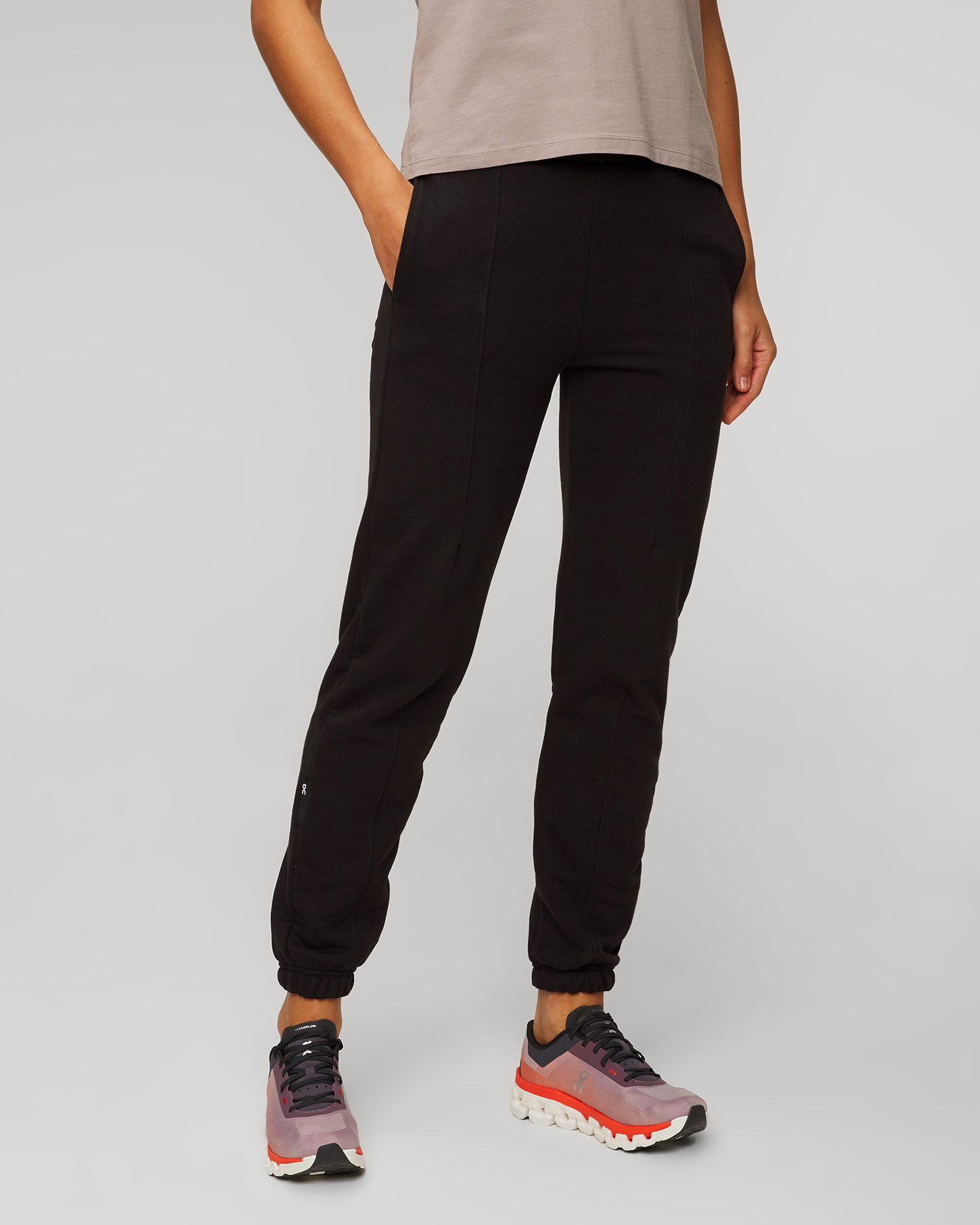Dámské tepláky On Running Club Pant