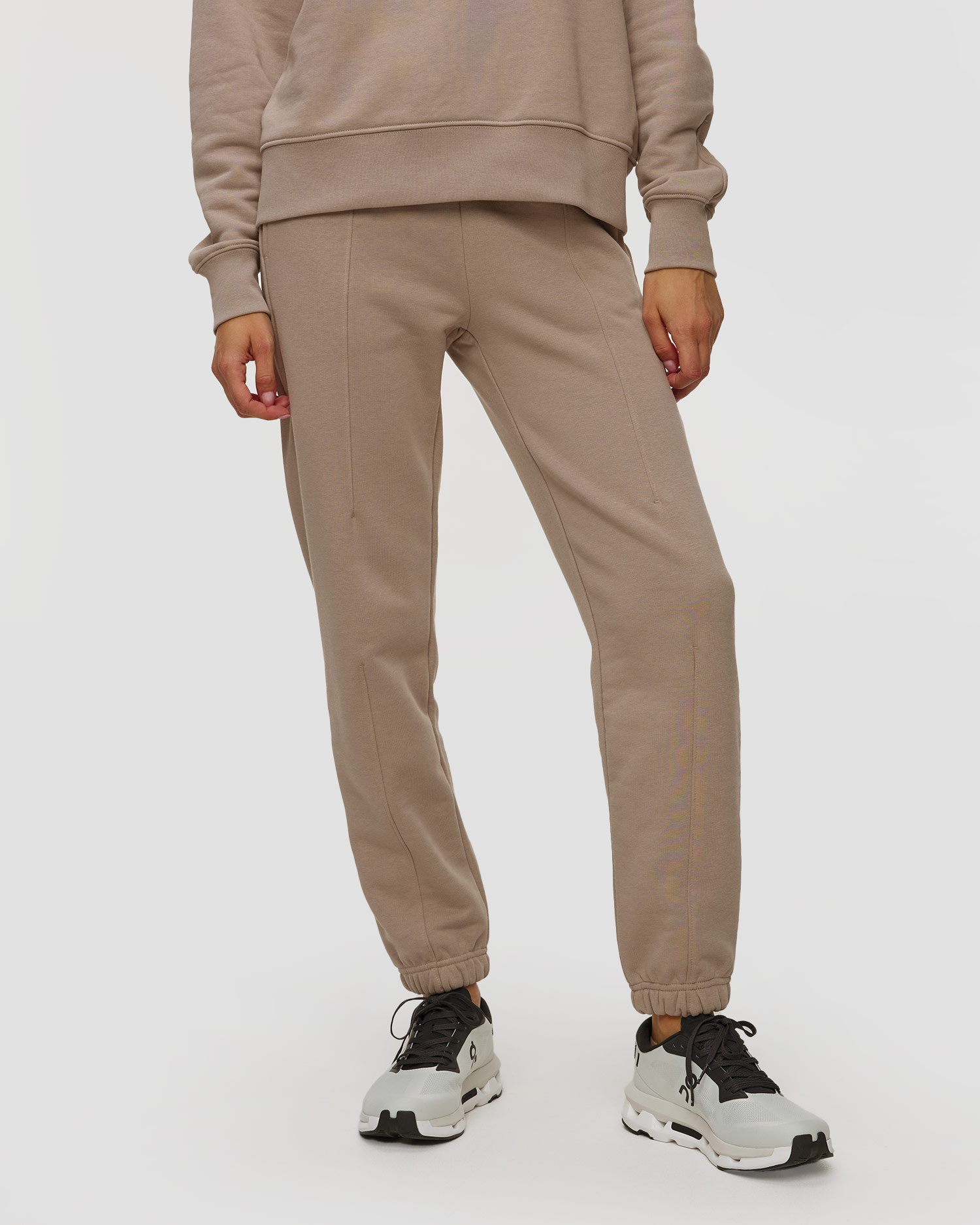 Pantaloni della tuta da donna On Club Pants beige
