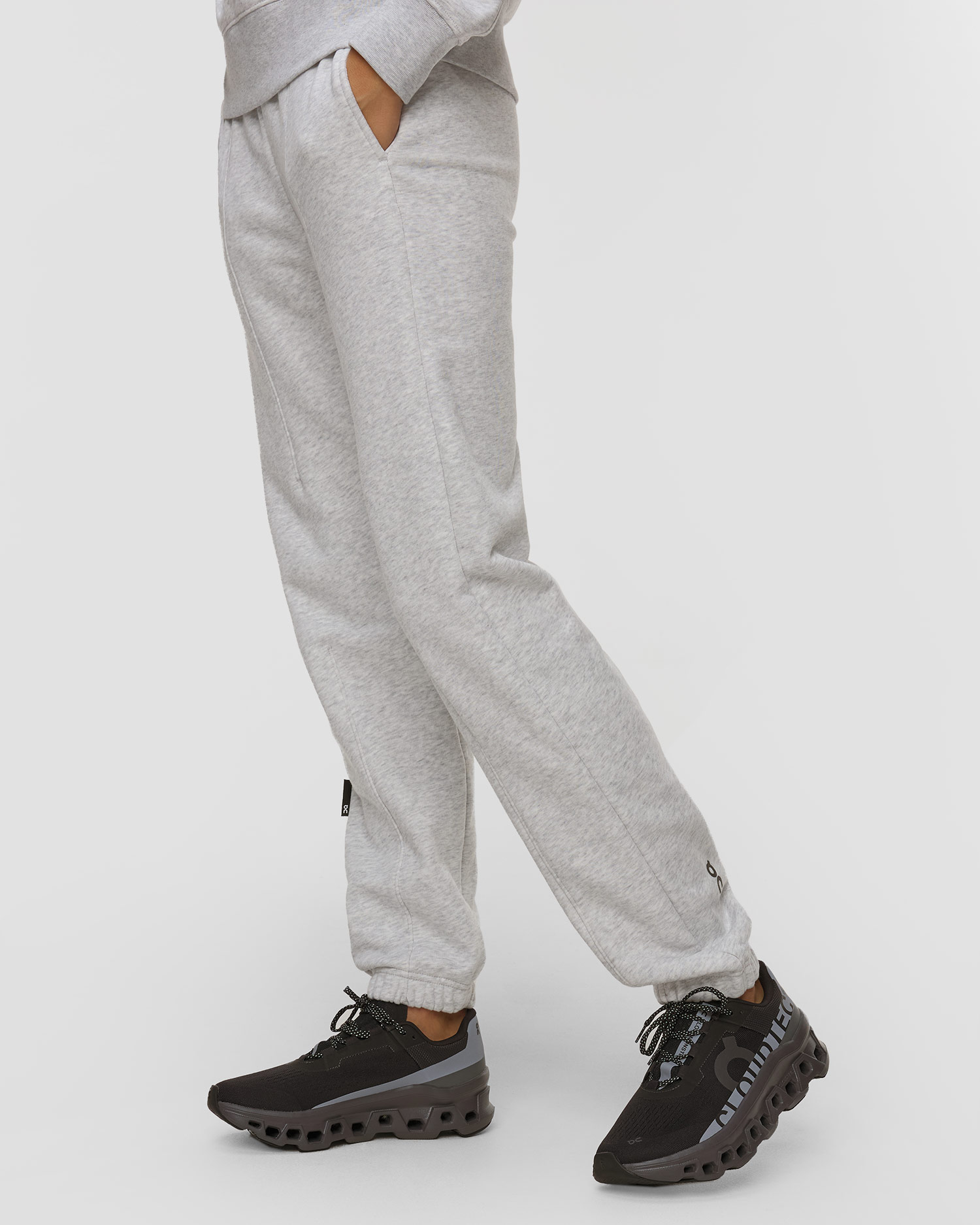 Pantaloni de trening pentru femei On Club Pant