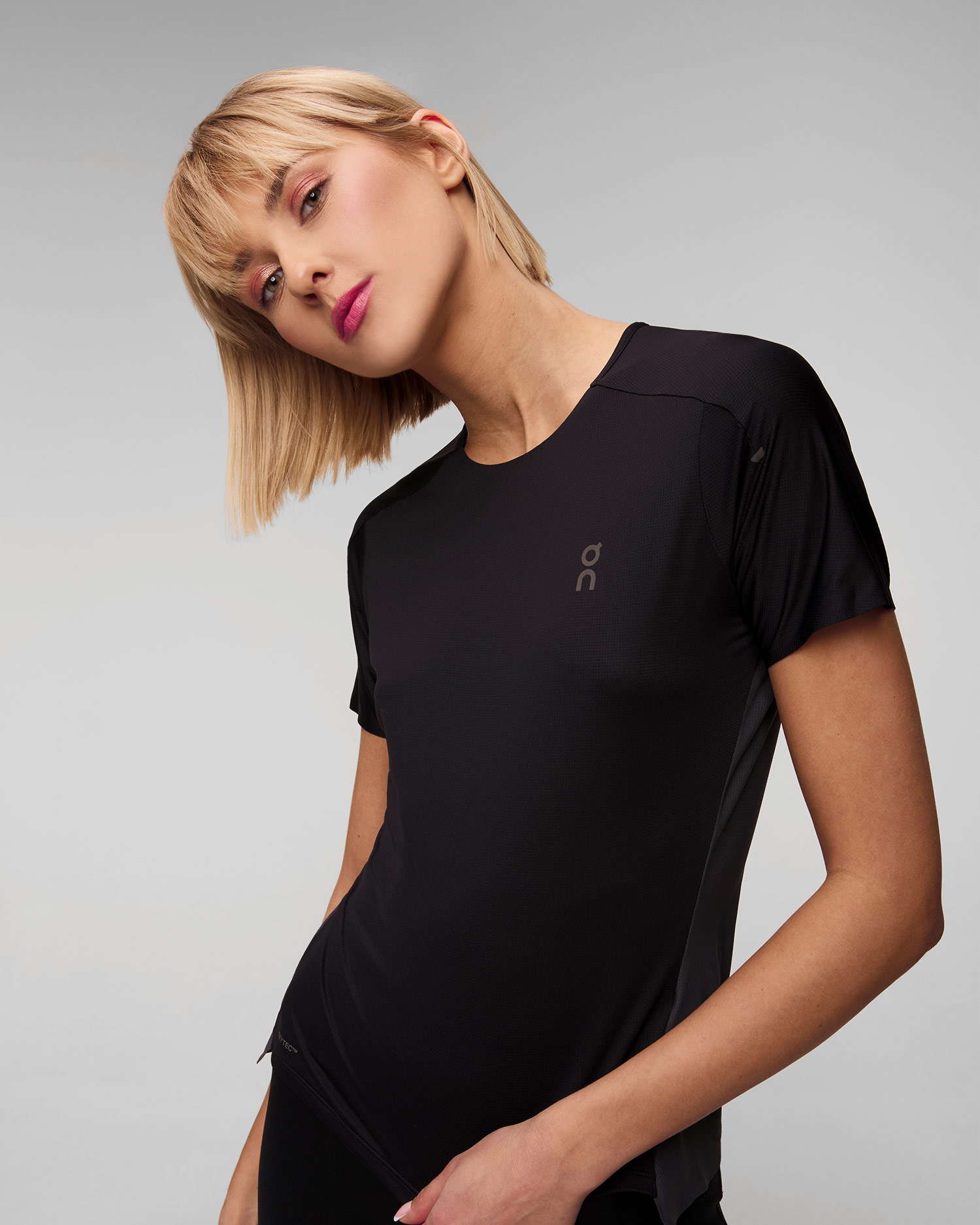 T-shirt damski On Running Performance-T