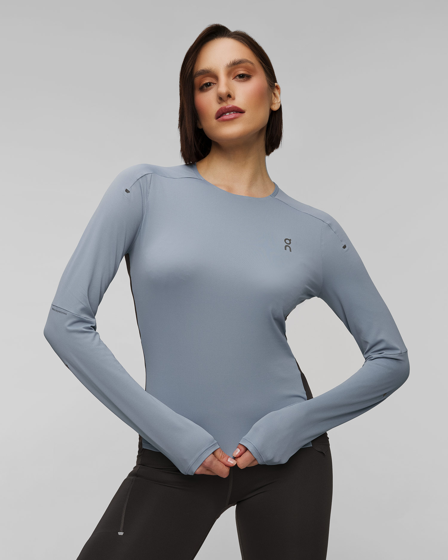 Longsleeve biegowy damski On Performance Long-T