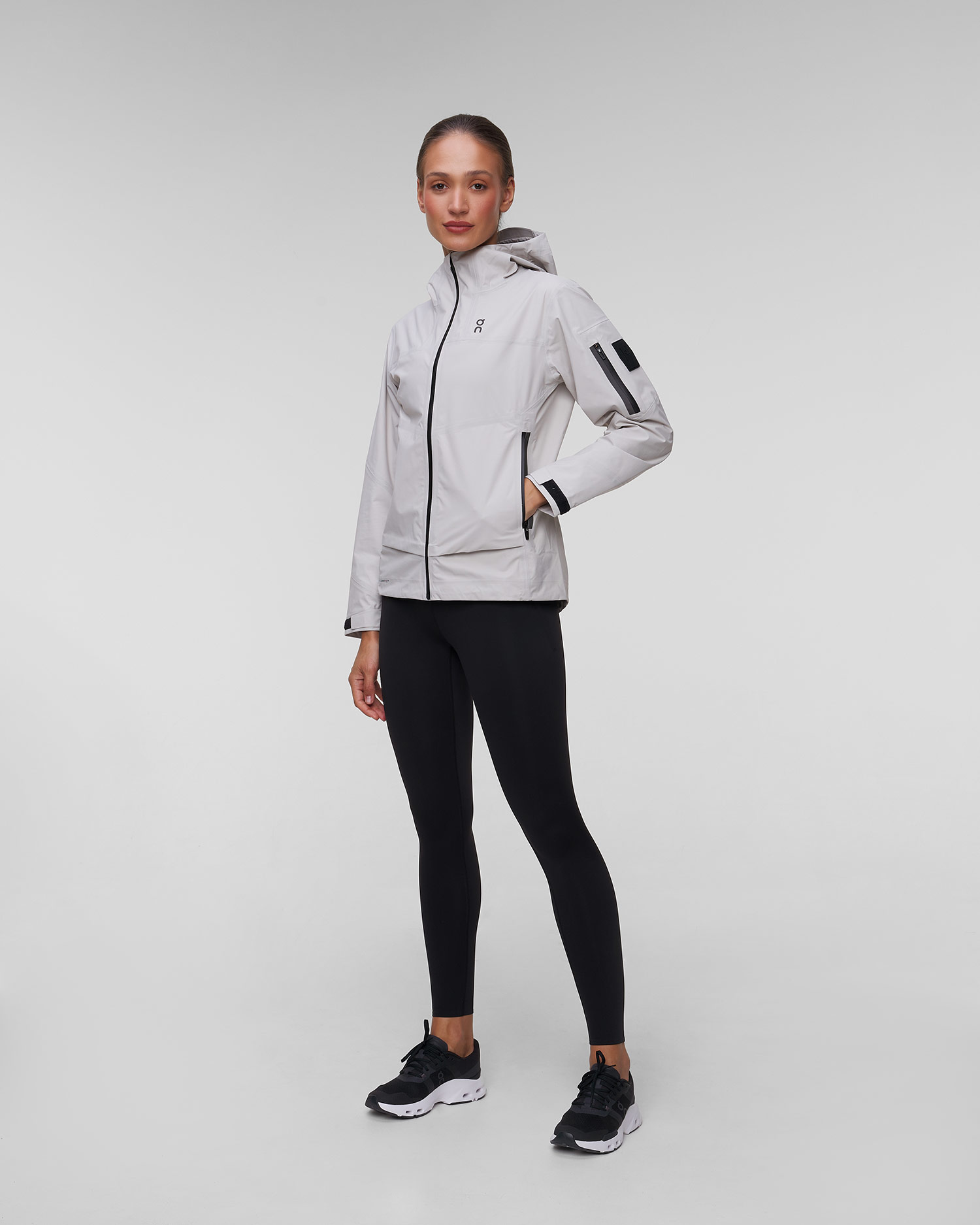 Dámska bunda do dažďa On Running Trek Jacket