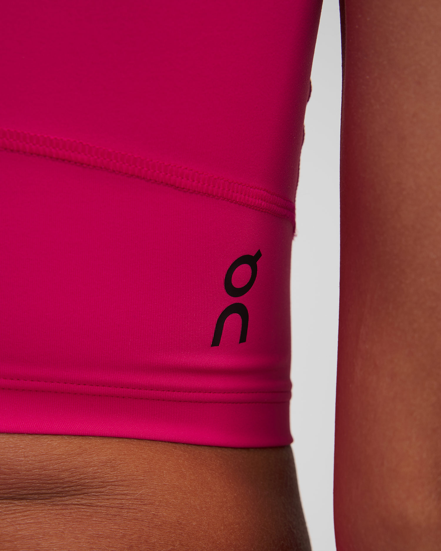 Crop top pentru femei On Movement Zendaya Edit