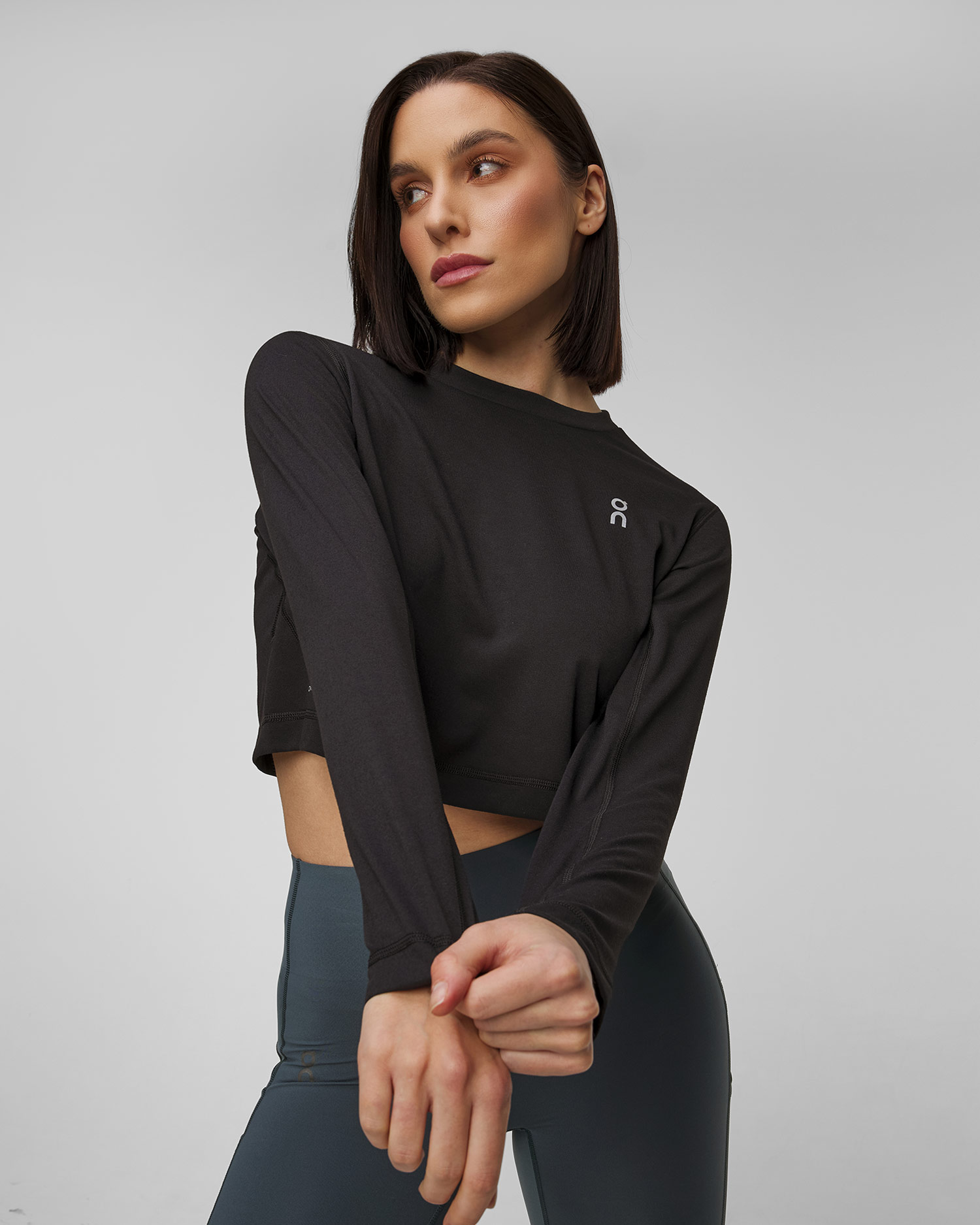 Tricou crop top cu mânecă lungă On Running Active Long-T Crop