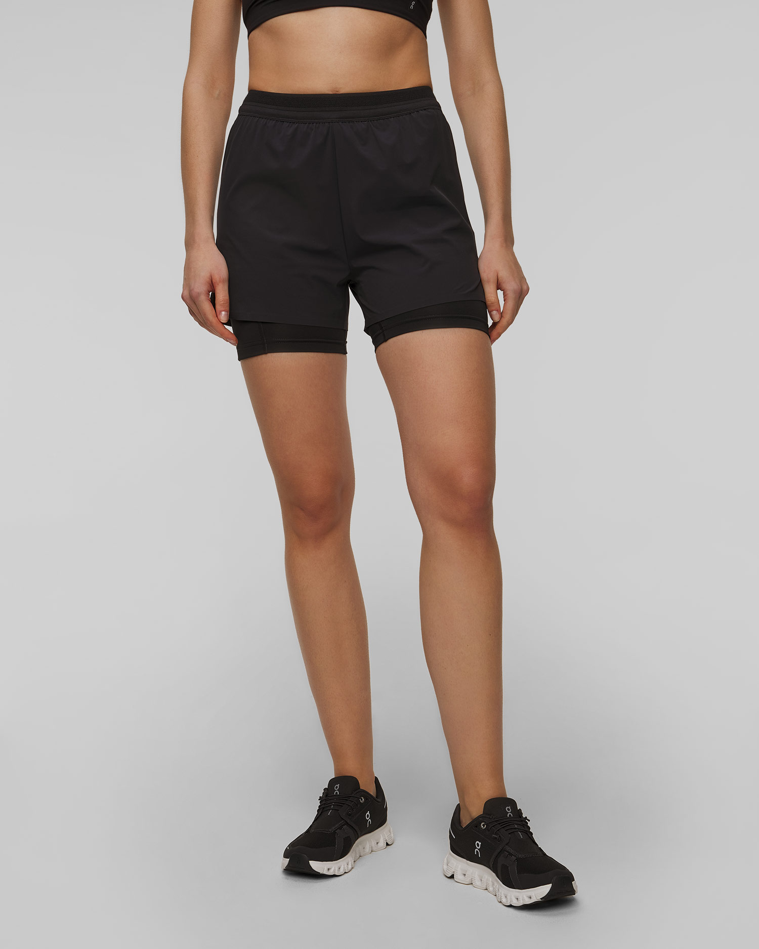 Pantaloni scurți pentru femei On 3" Performance 2-in-1