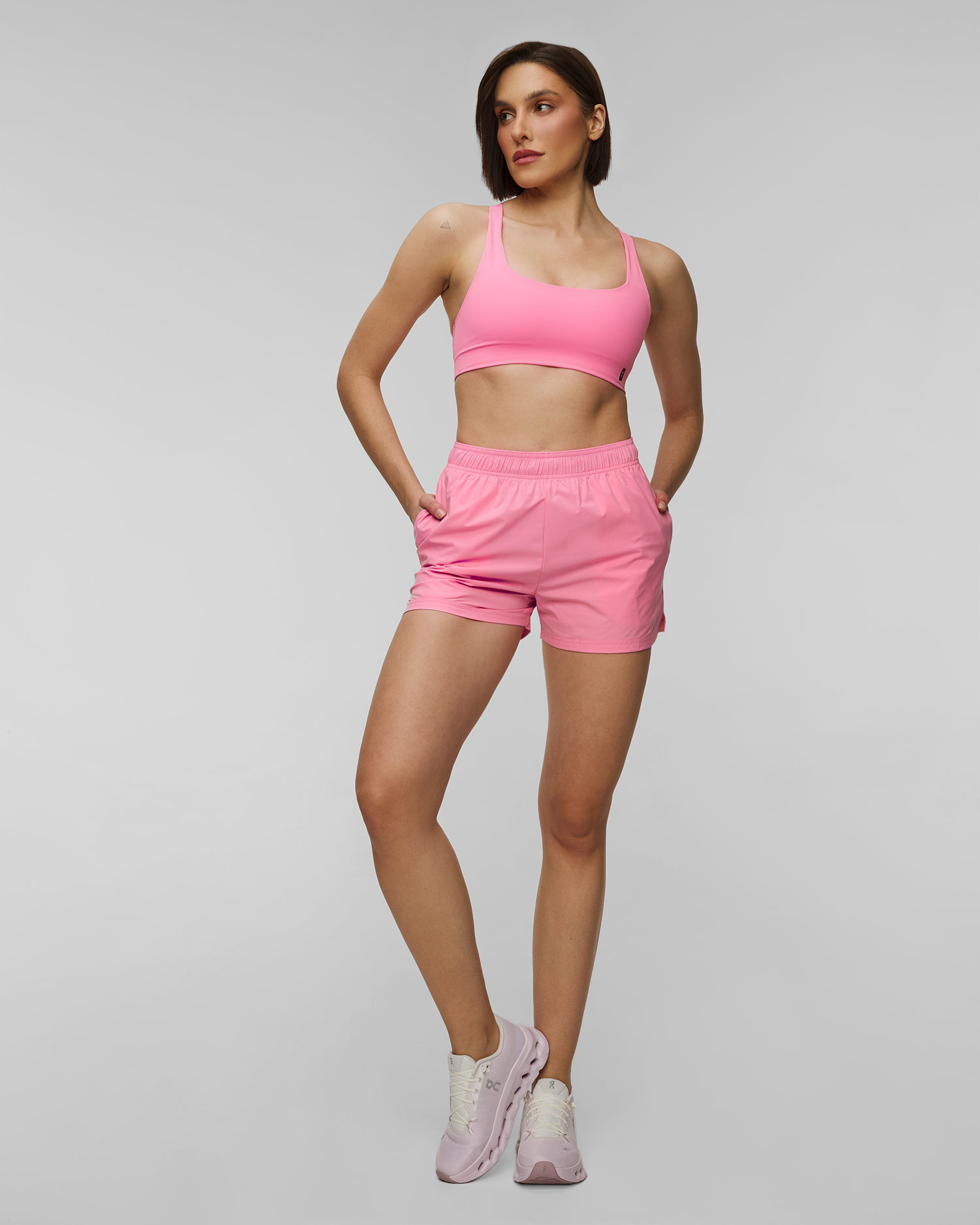Pantaloncini da allenamento da donna On Running 3
