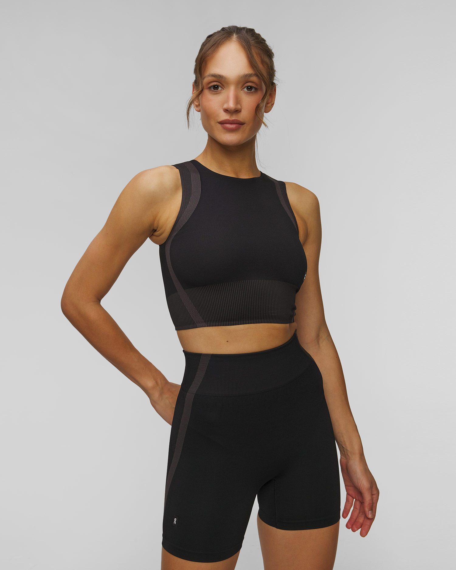 Top pour femmes On Running Studio Knit Crop Zendaya Edit