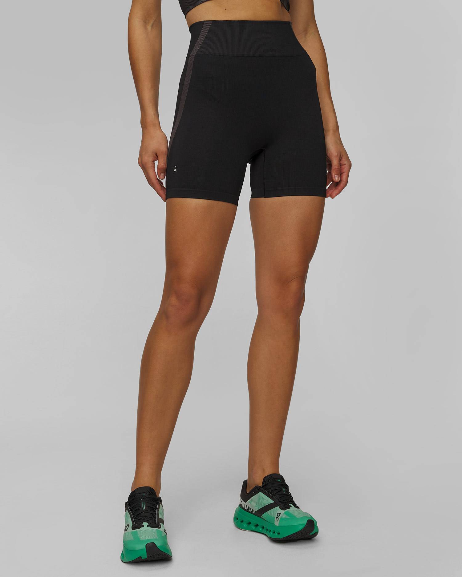 Leggings courts On Running Studio Knit Shorts Zendaya Edit