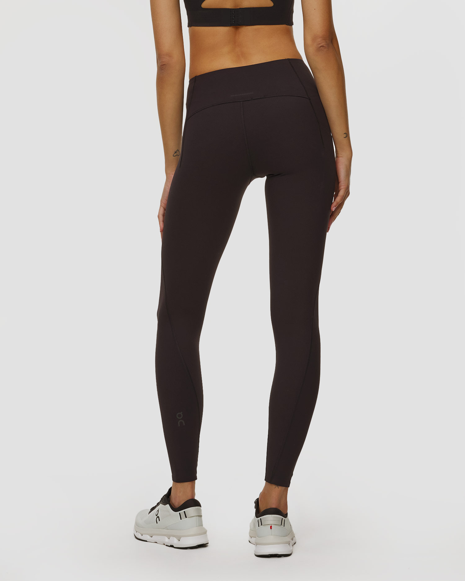 Černé dámské sportovní legíny On Studio Tights