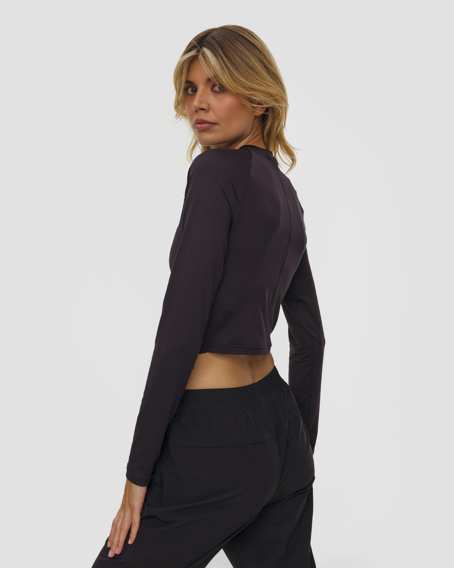 Top pentru femei On Studio Long-T Crop