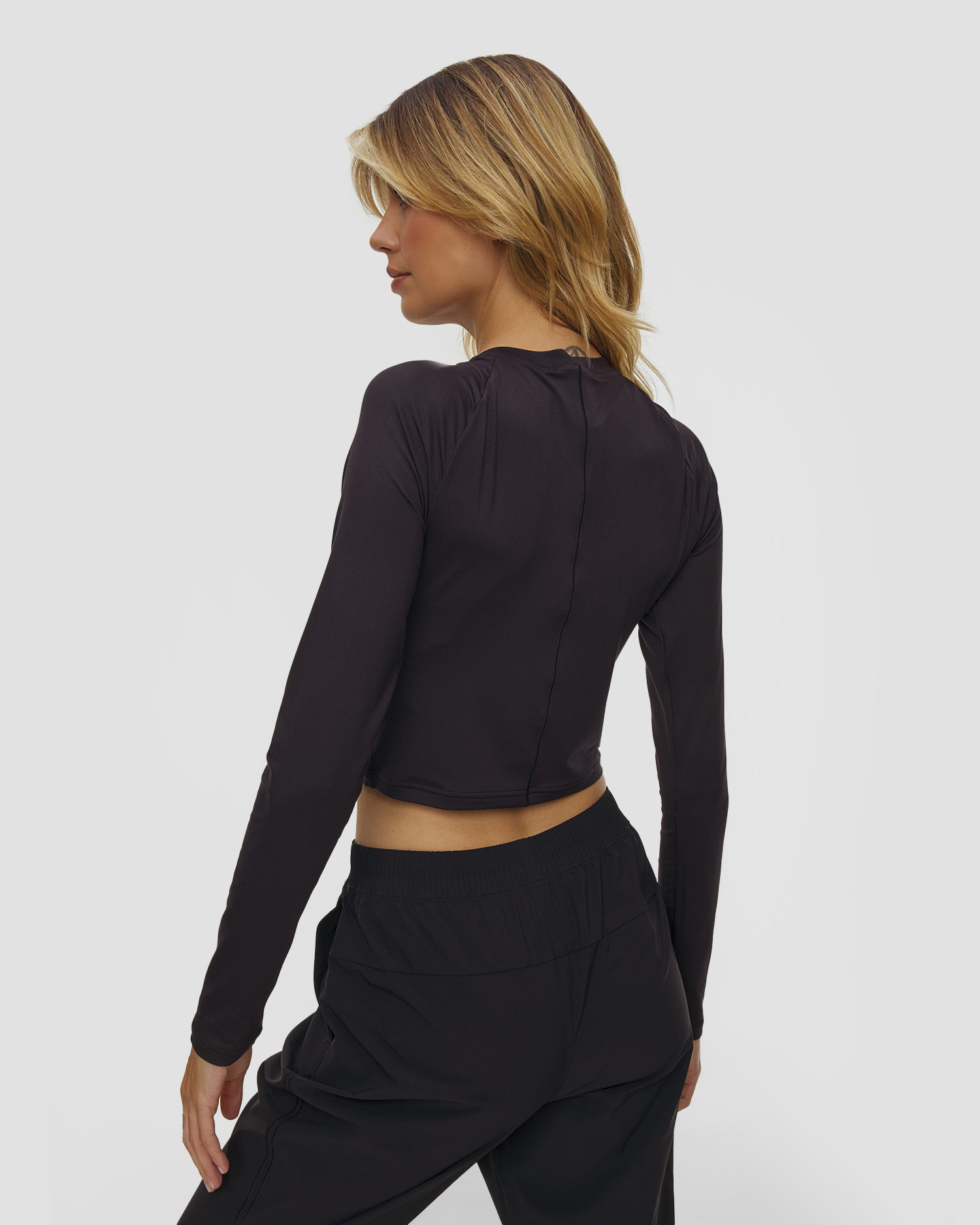 Top pentru femei On Studio Long-T Crop