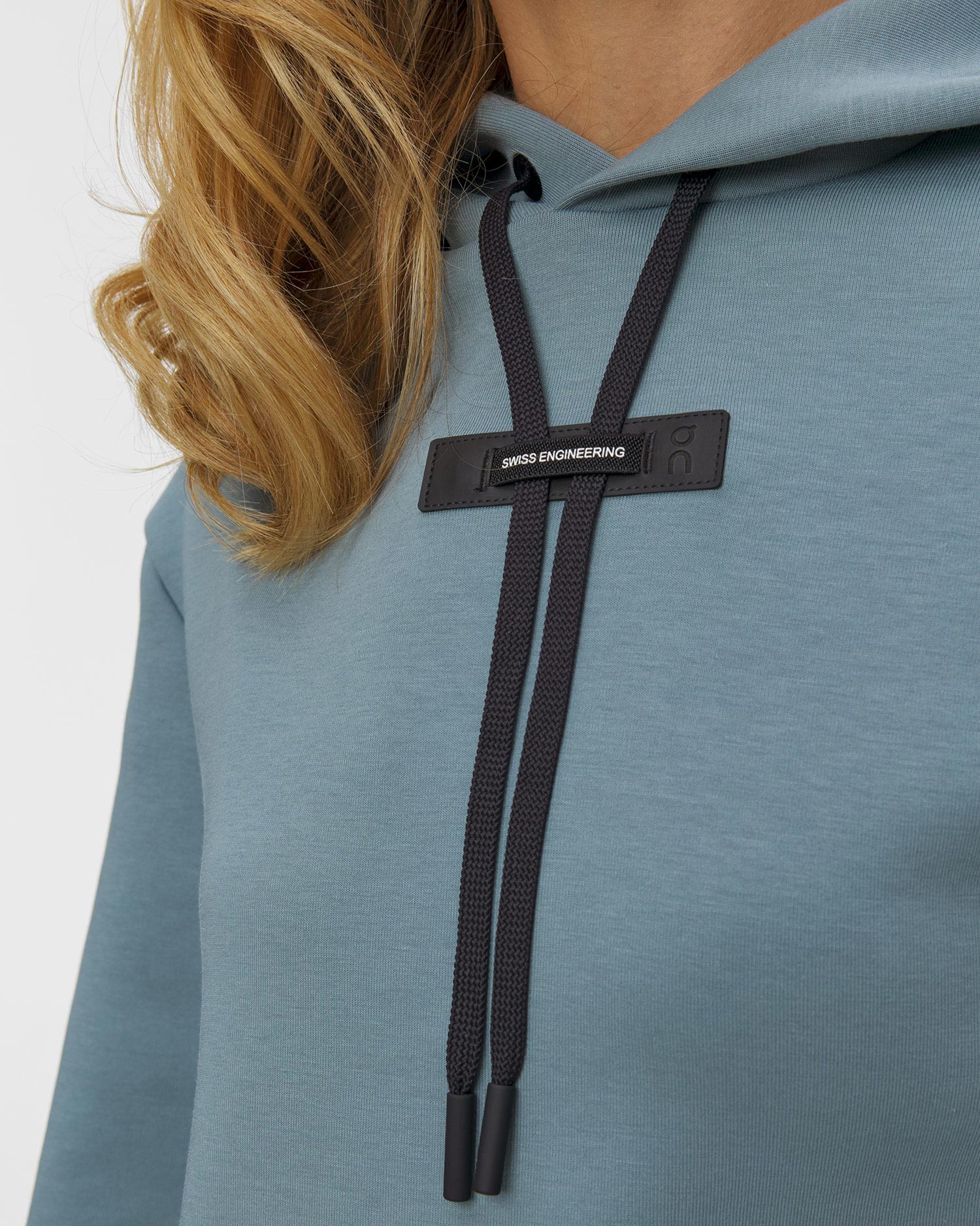 Dámska mikina s kapucňou On Focus Tech Hoodie