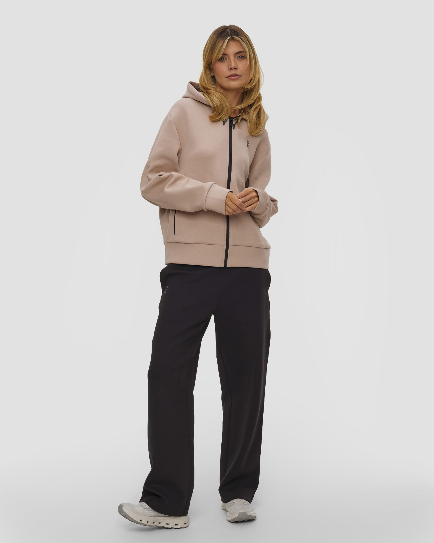 Dámska mikina na zips s kapucňou On Focus Tech Zip Hoodie