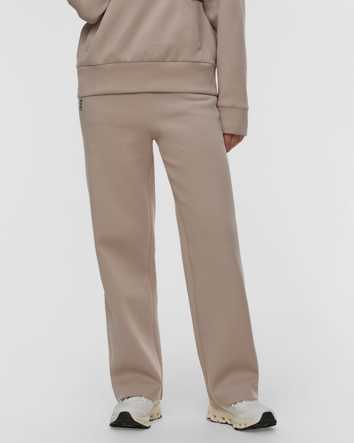 Spodnie dresowe damskie On Focus Tech Sweatpants beżowe, Kolor/Wzór: Beżowy