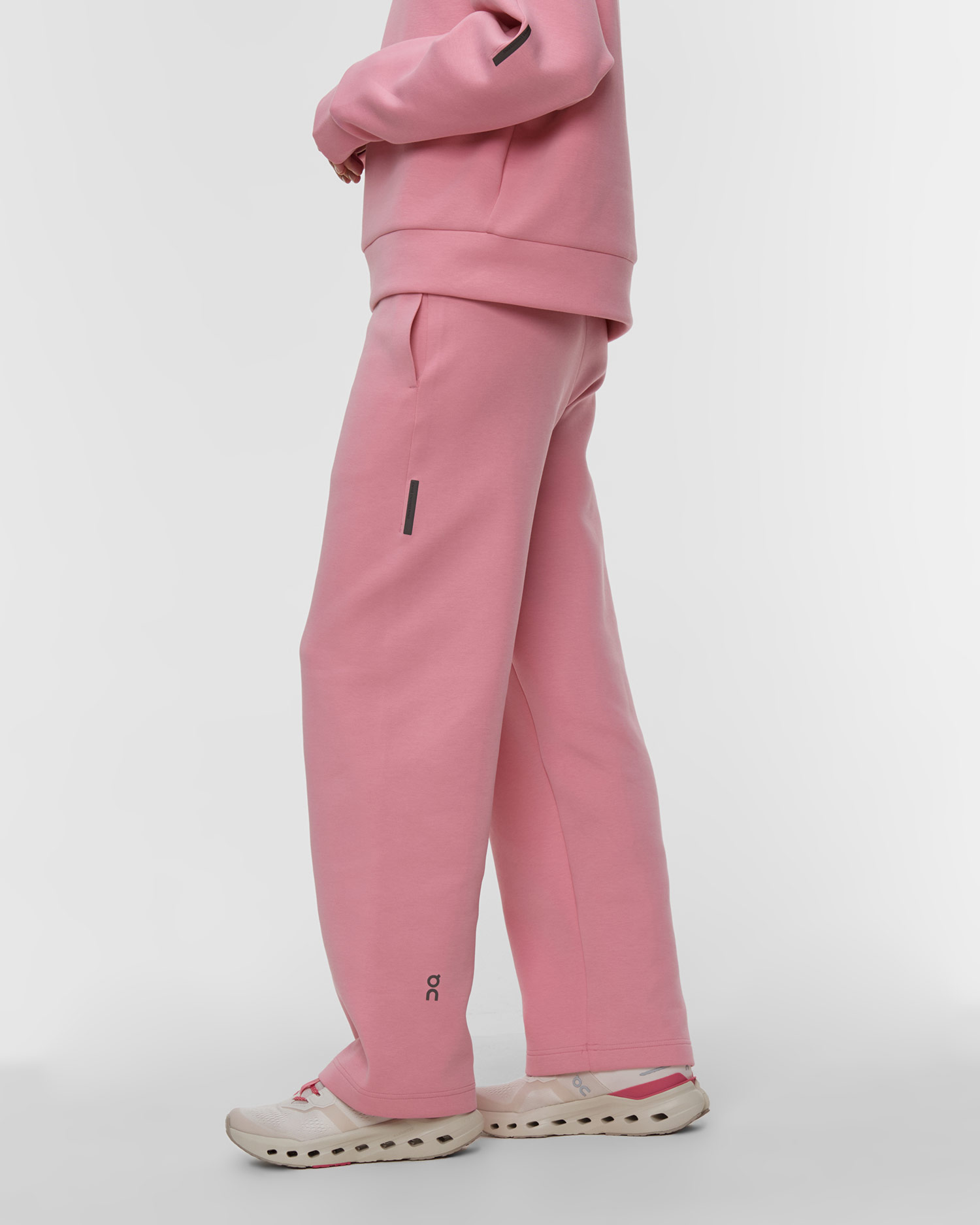 Dámske teplákové nohavice On Focus Sweatpants