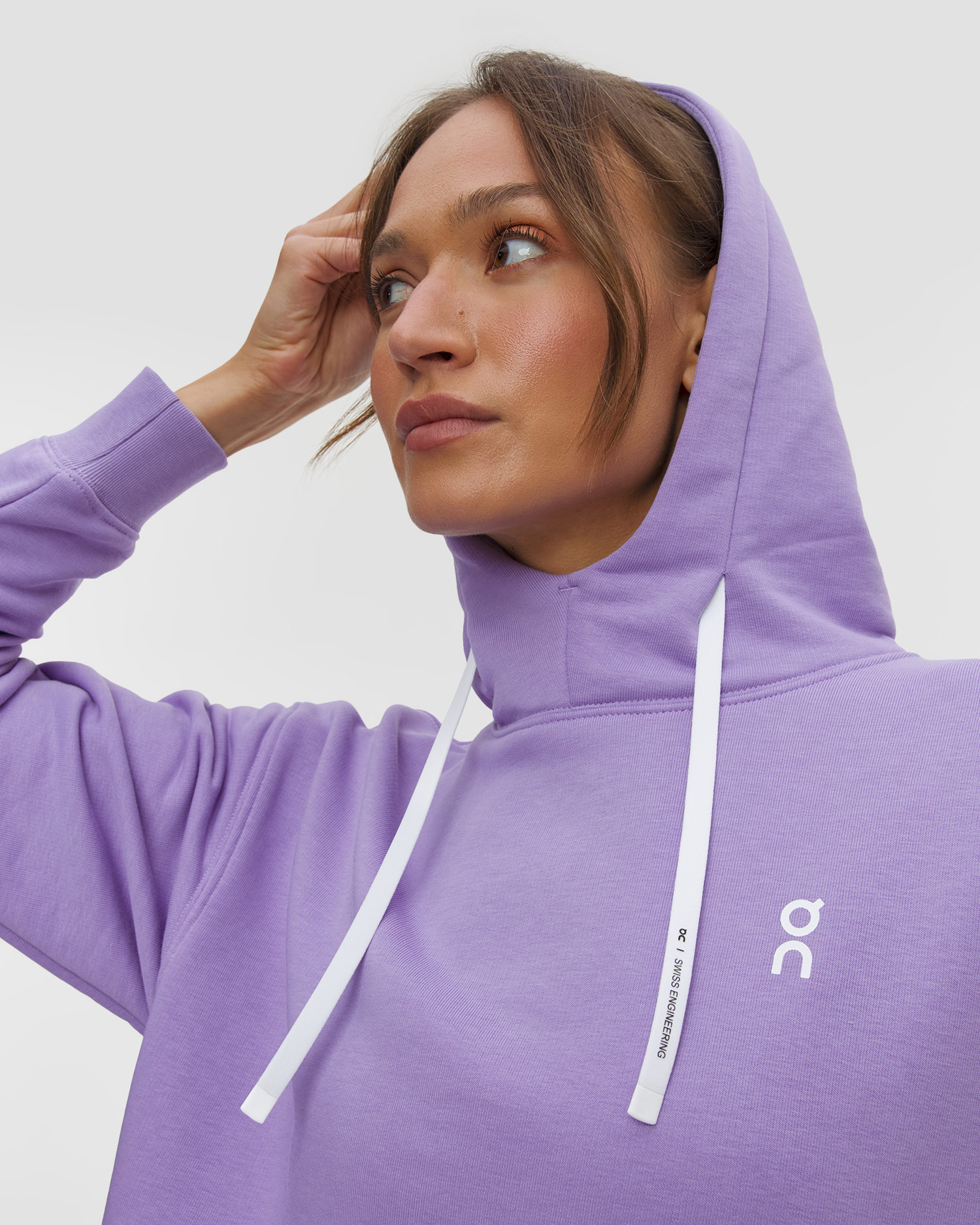 Felpa con cappuccio da donna On Club Hoodie Fade viola