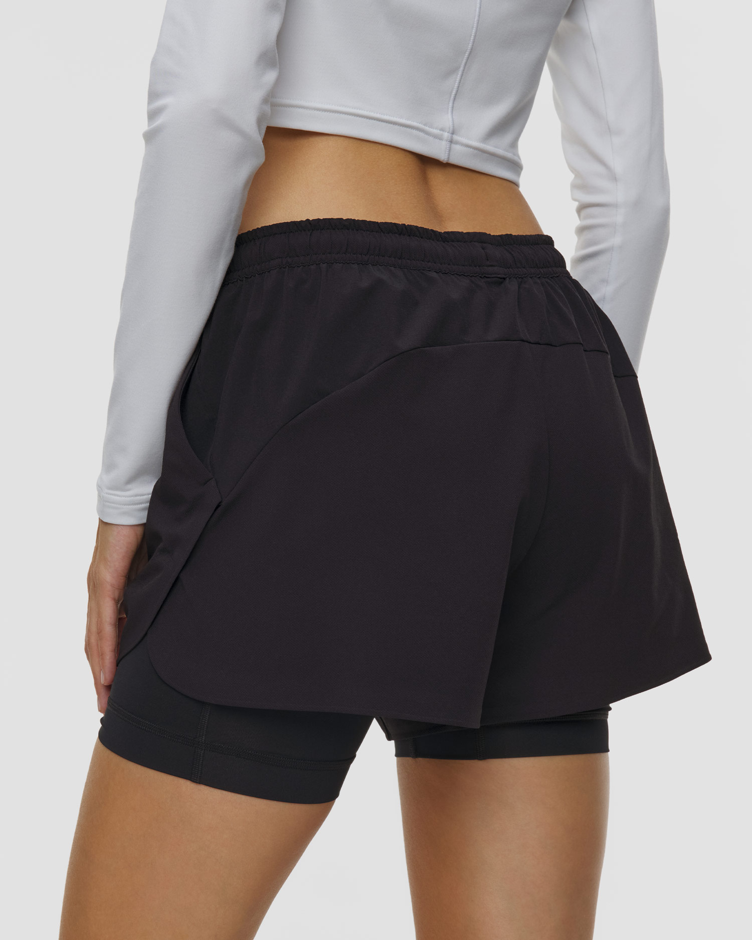 Dámské šortky On Train 2-In-1 Shorts