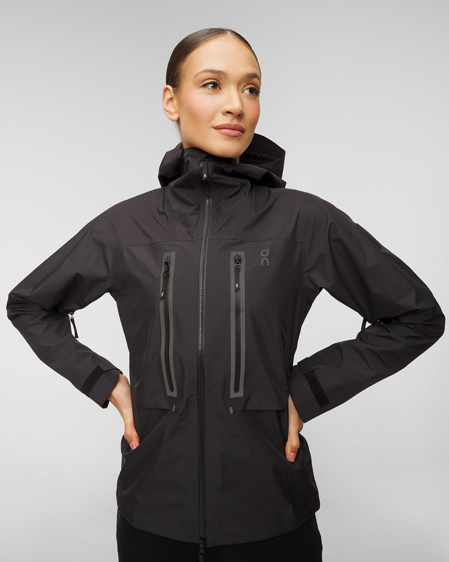 ON RUNNING Storm women’s jacket