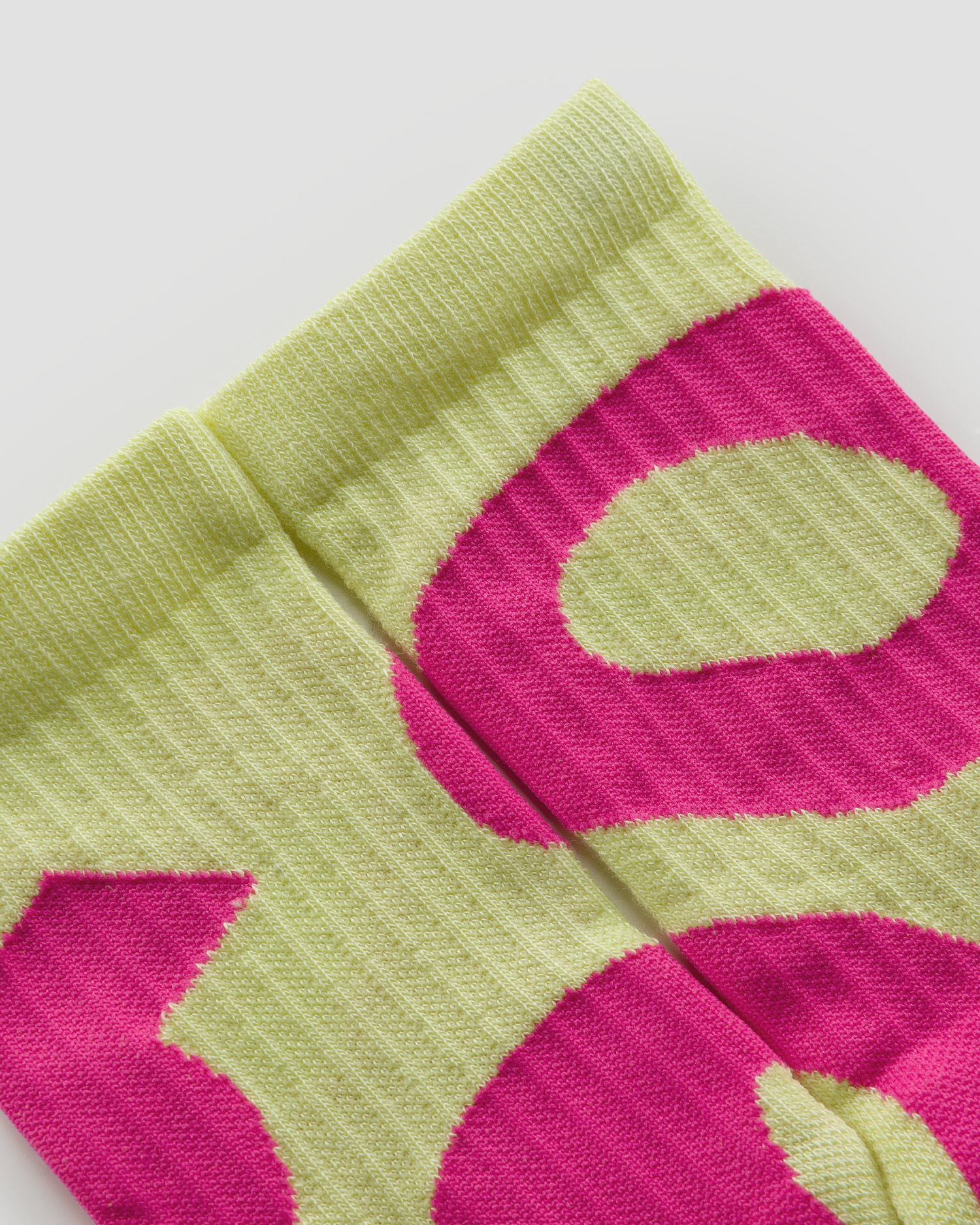 High socks On Liquid Logo 2-pack