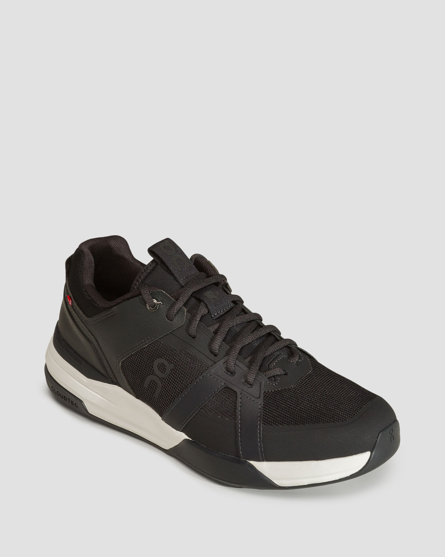 Women's tennis shoes On The Roger Clubhouse PRO