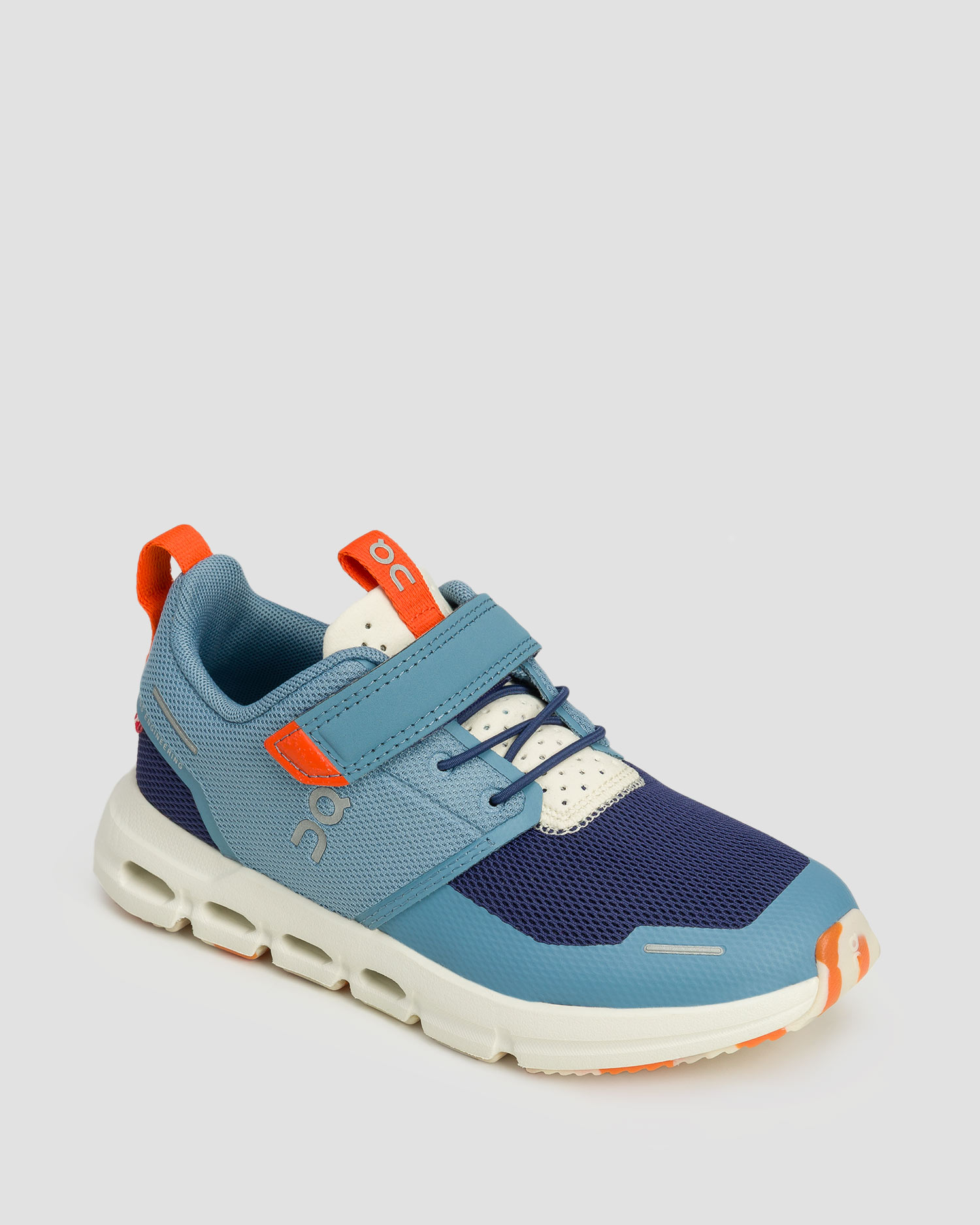 On Cloud Play Kinderschuhe in Blau