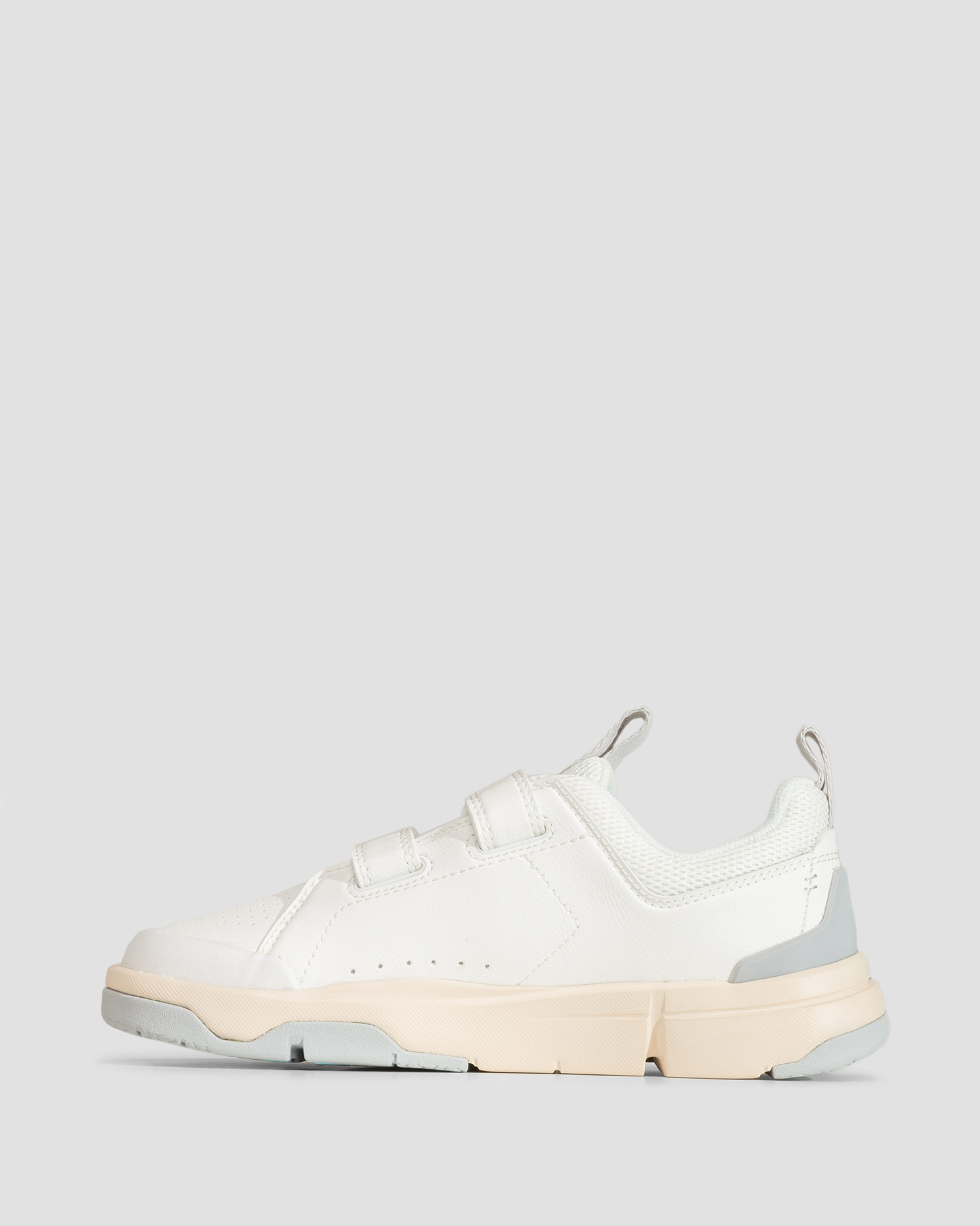 Snekaers On The Roger Kids