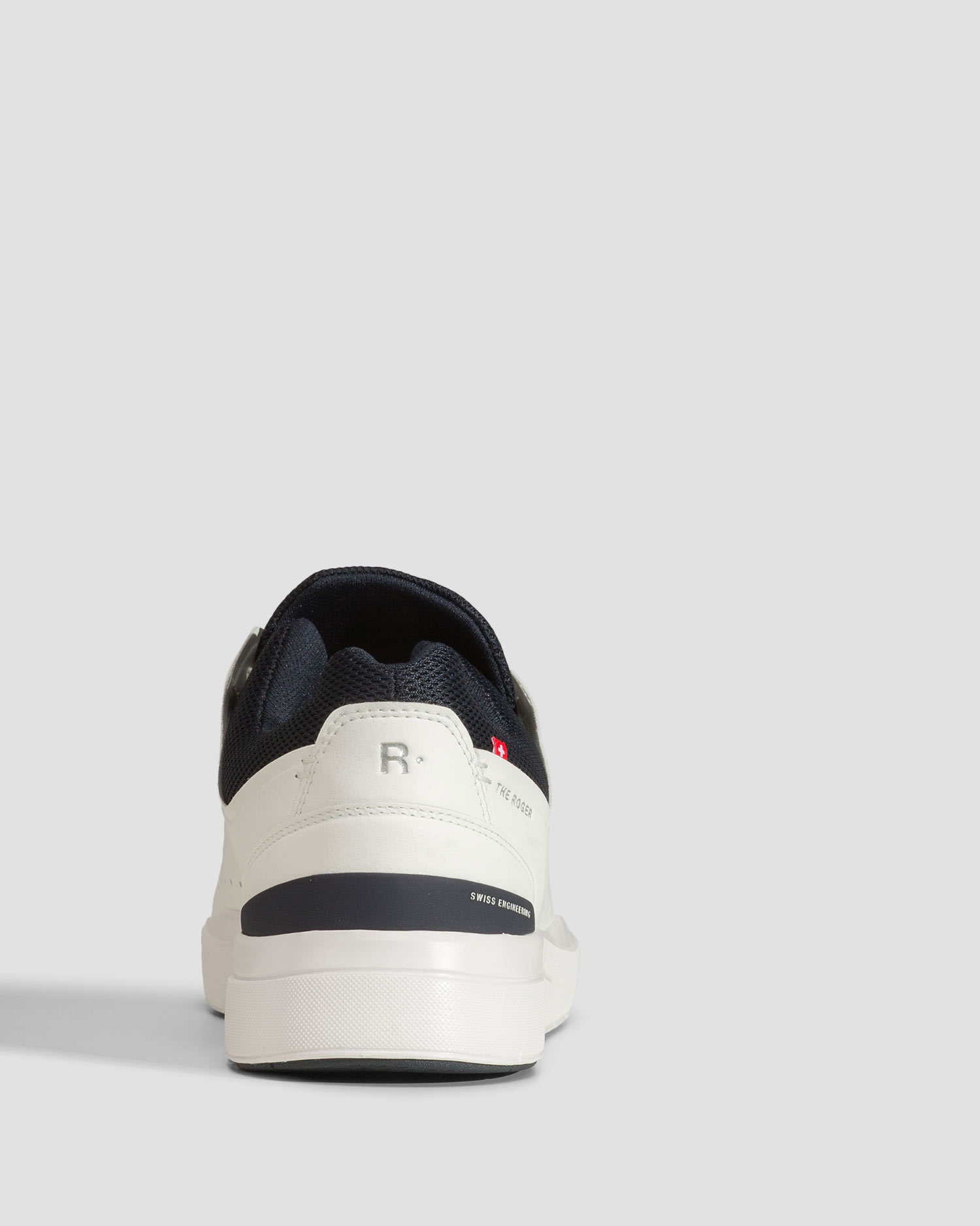 Adidași albi pentru bărbați On The Roger Advantage