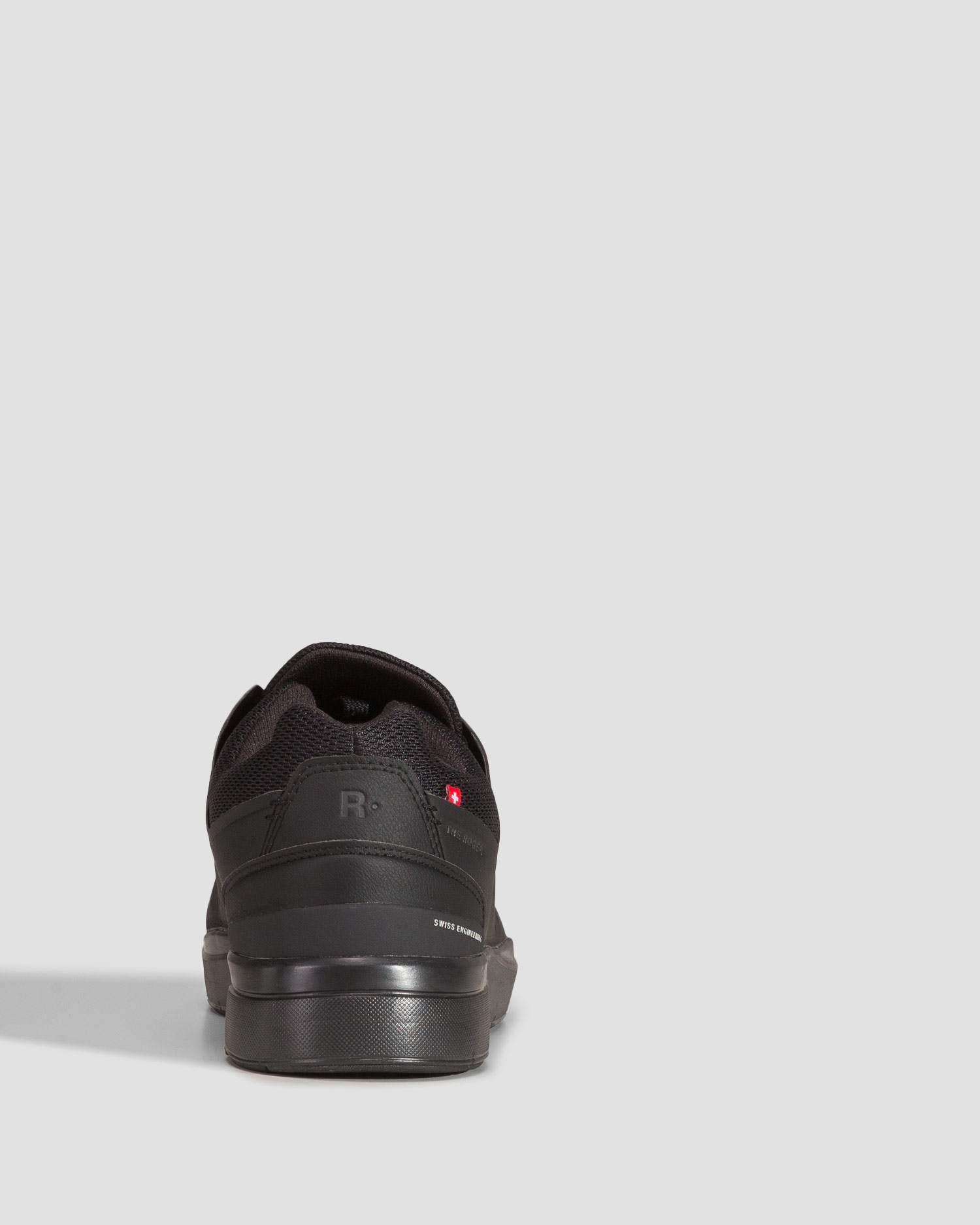 Adidași negri pentru bărbați On The Roger Advantage