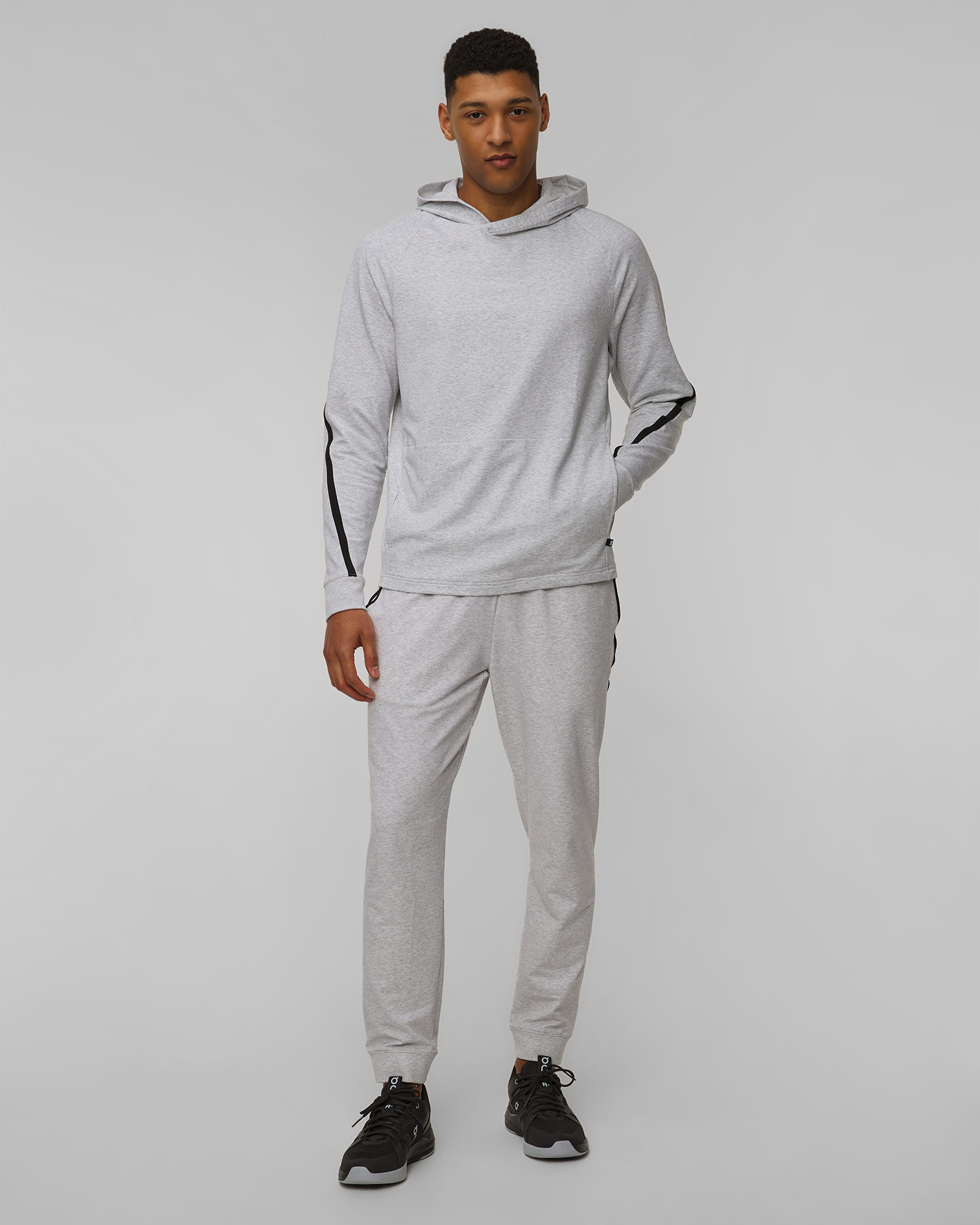 Men's tennis trainers On The Roger Clubhouse PRO