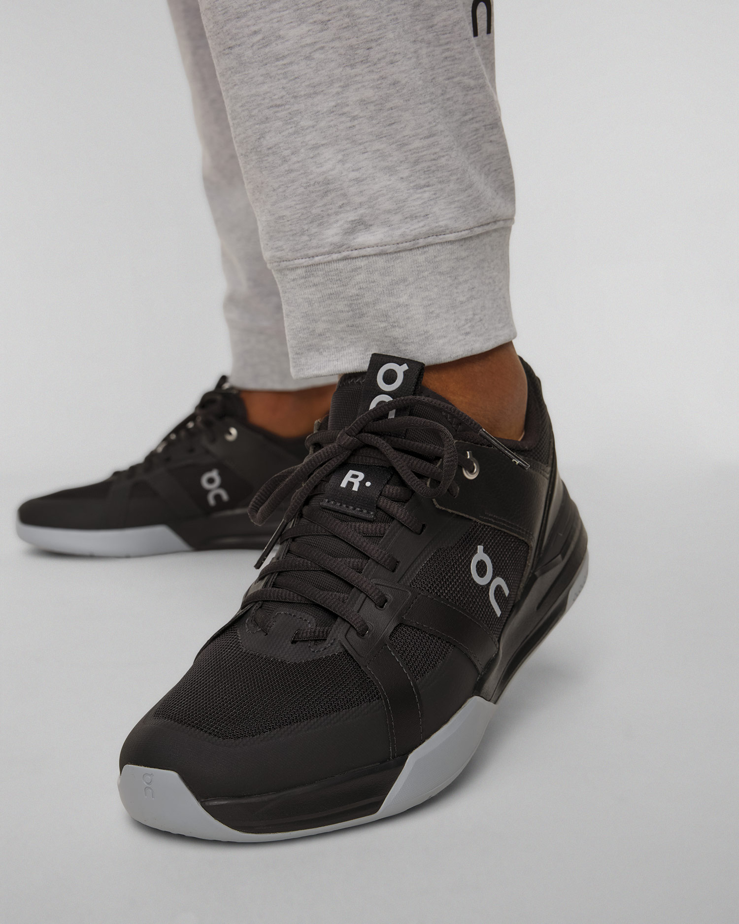 Men's tennis trainers On The Roger Clubhouse PRO