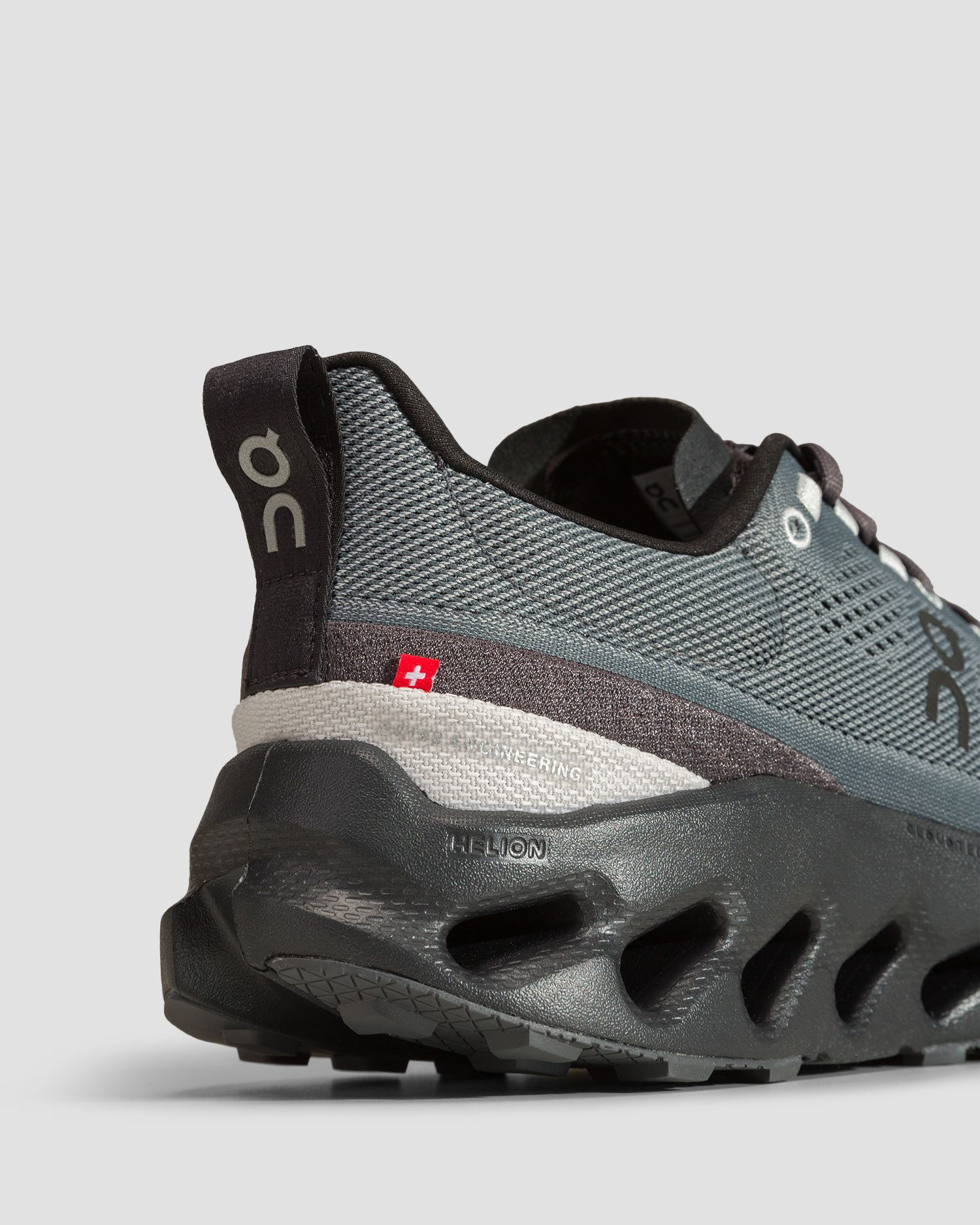 Scarpe da trail da uomo On Cloudsurfer Trail