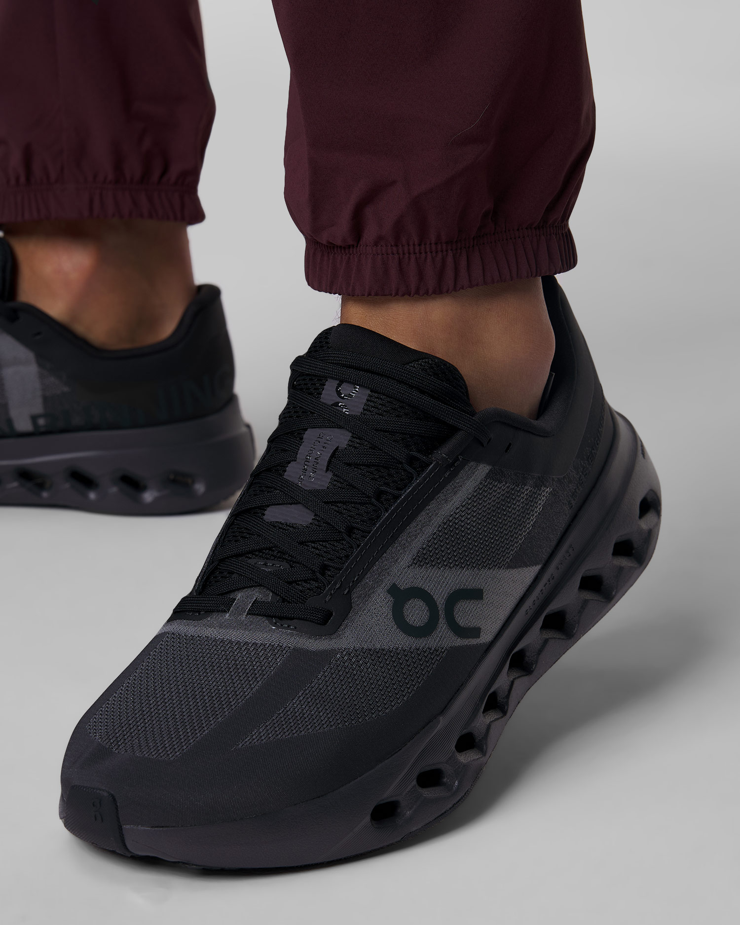 Pantofi pentru alergare pentru bărbați On Cloudsurfer Next