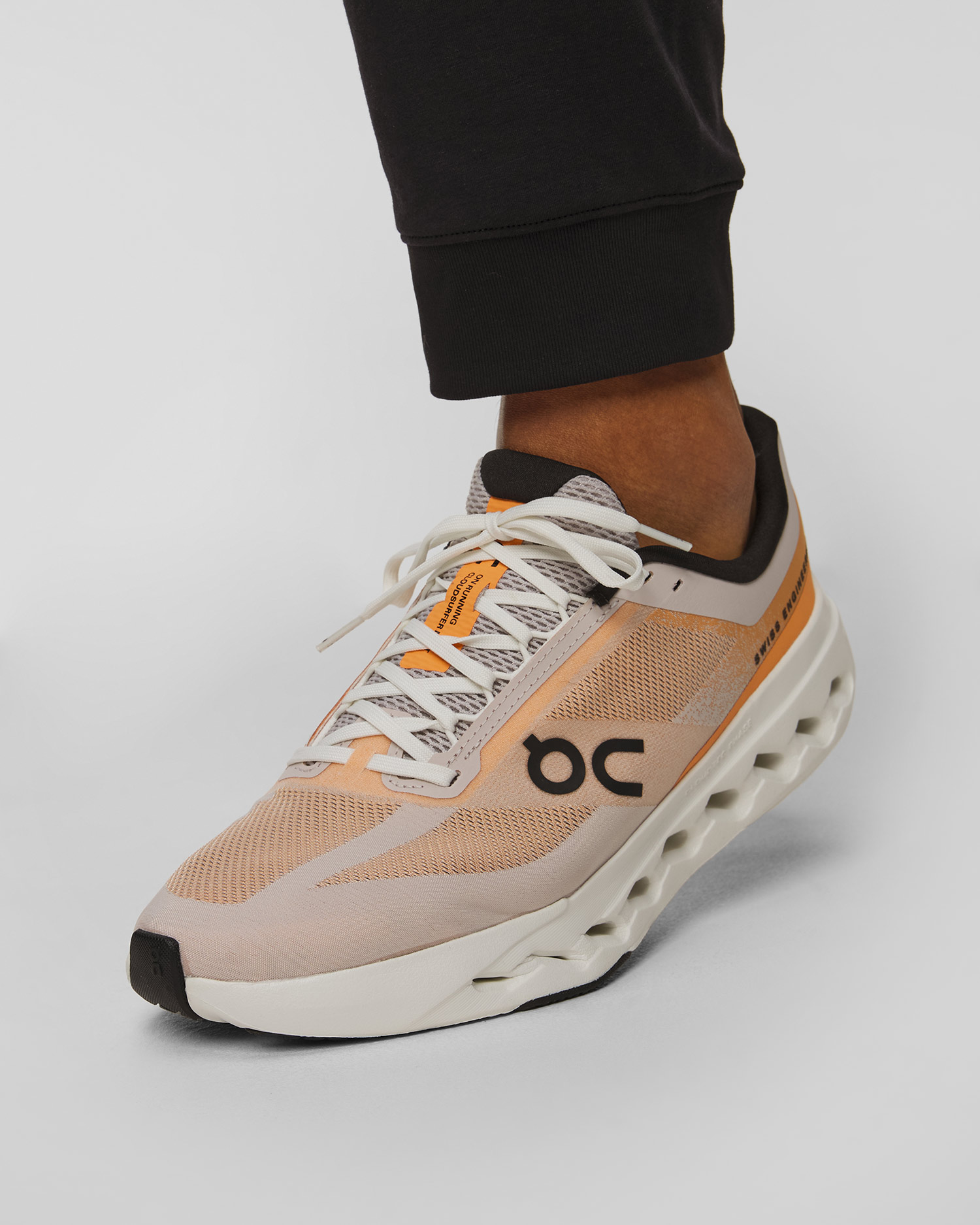 Pánske bežecké topánky On Cloudsurfer Next