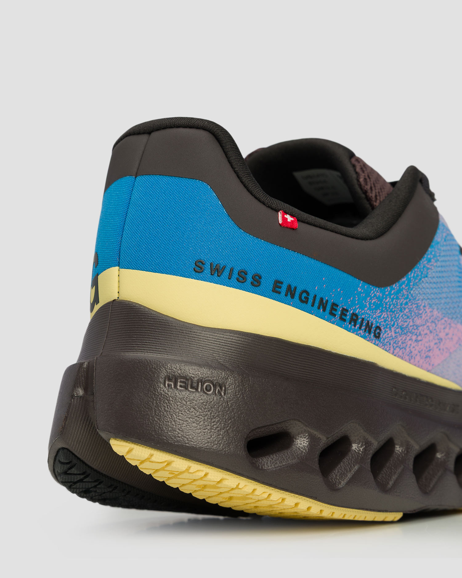 Men's running shoes On Cloudsurfer Next