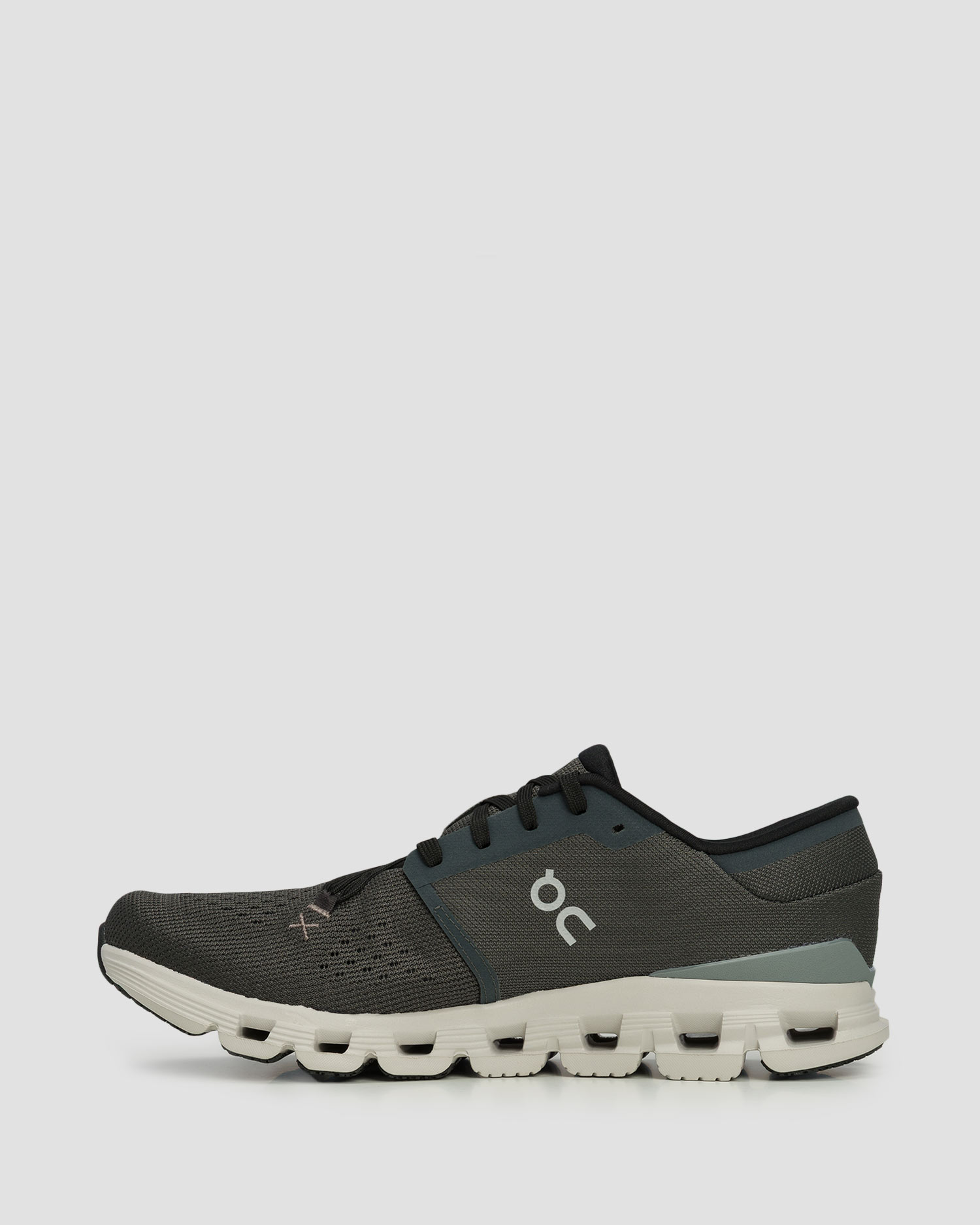 Scarpe da uomo On Running Cloud X 4