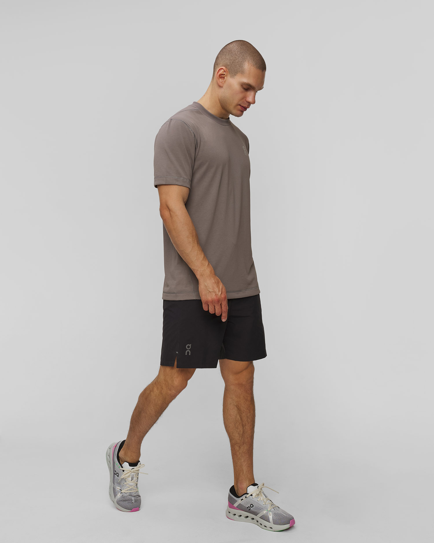 Pánske bežecké tenisky On Cloudsurfer 2