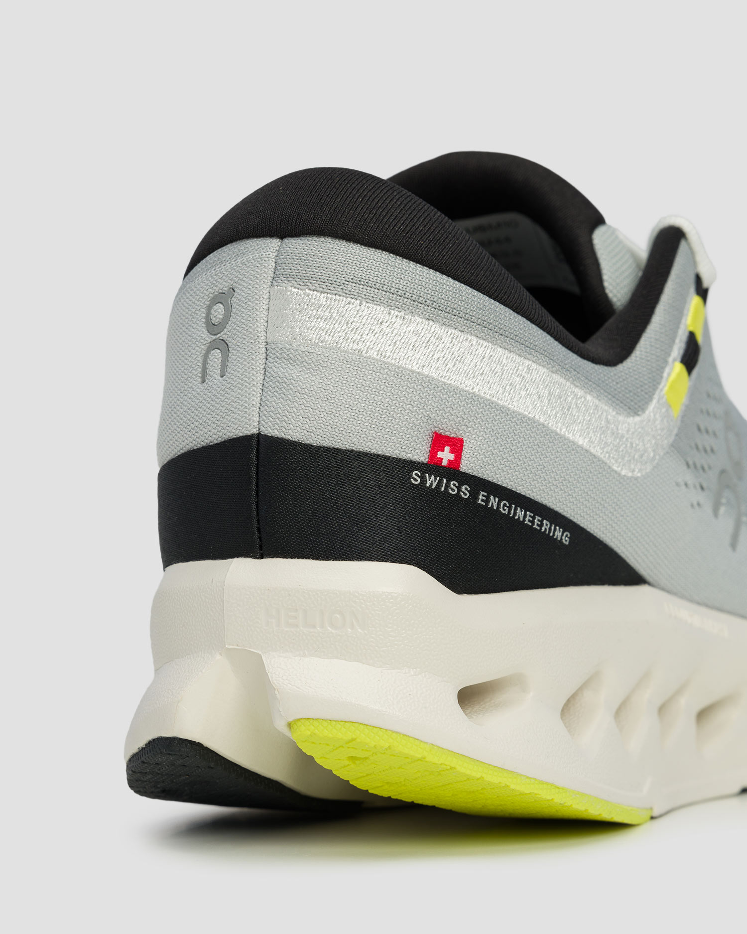 Scarpe da corsa da uomo On Running Cloudsurfer 2