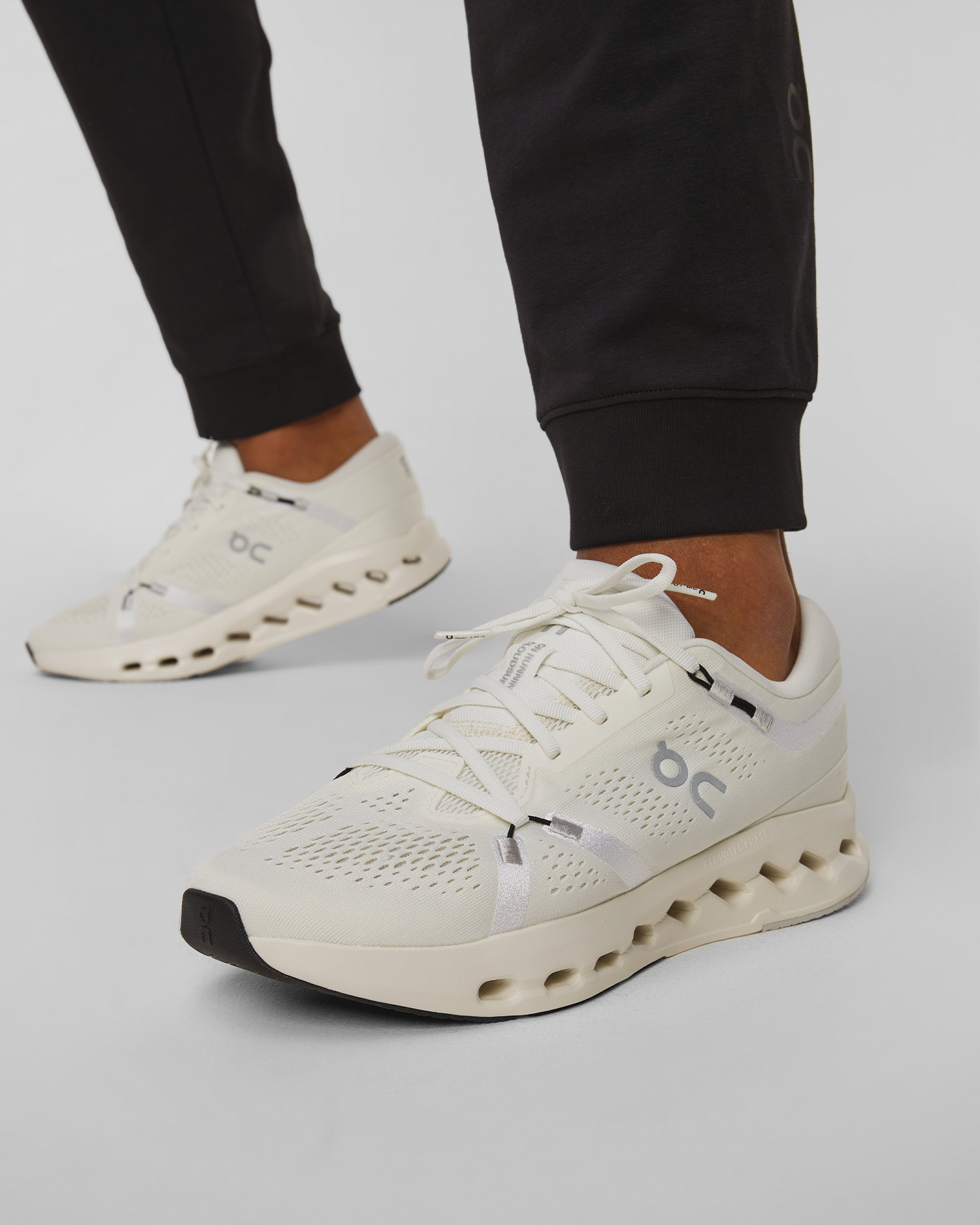 Chaussures de course pour hommes On Cloudsurfer 2 