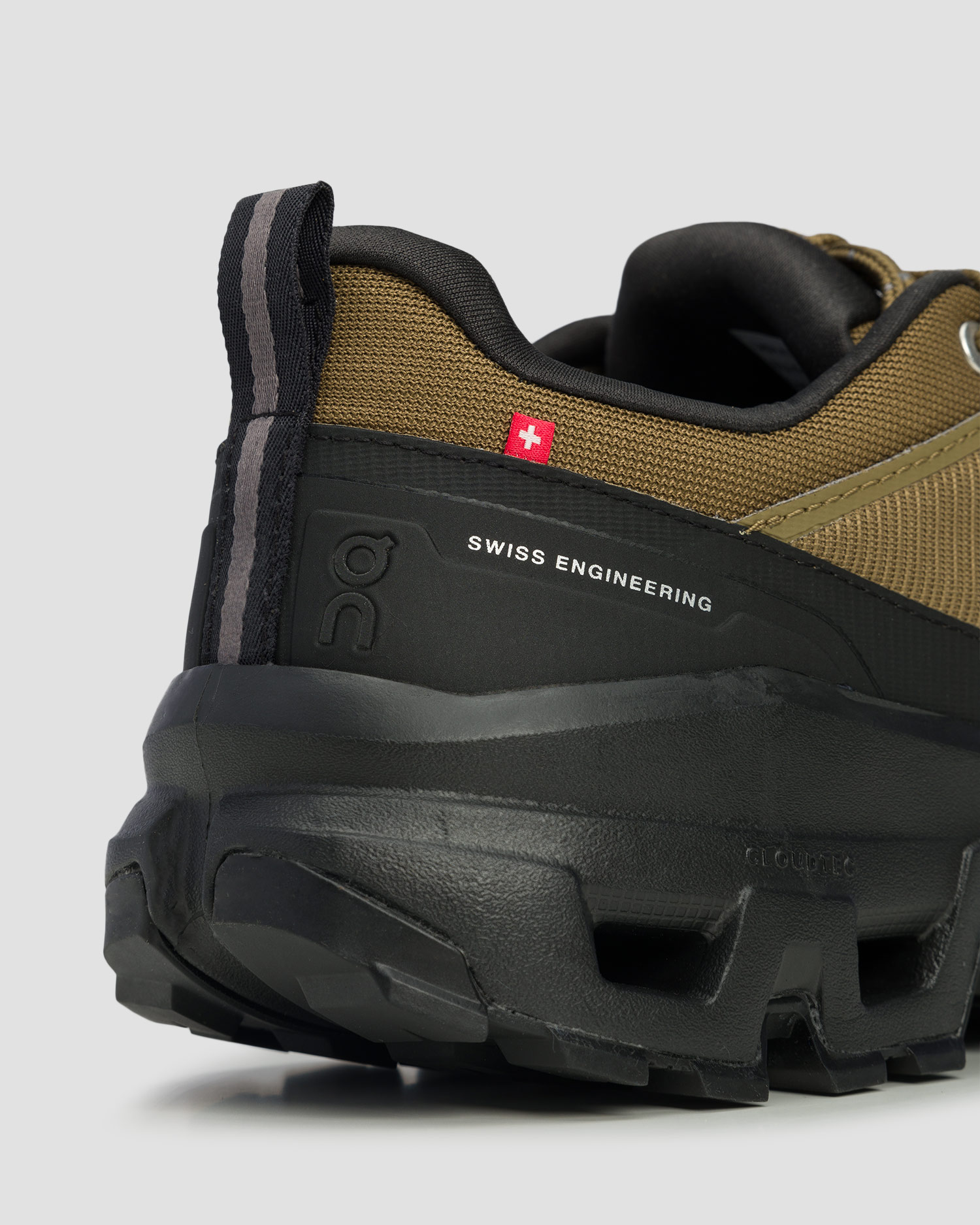 Scarpe basse impermeabili da trekking da uomo On Cloudrock Low Waterproof