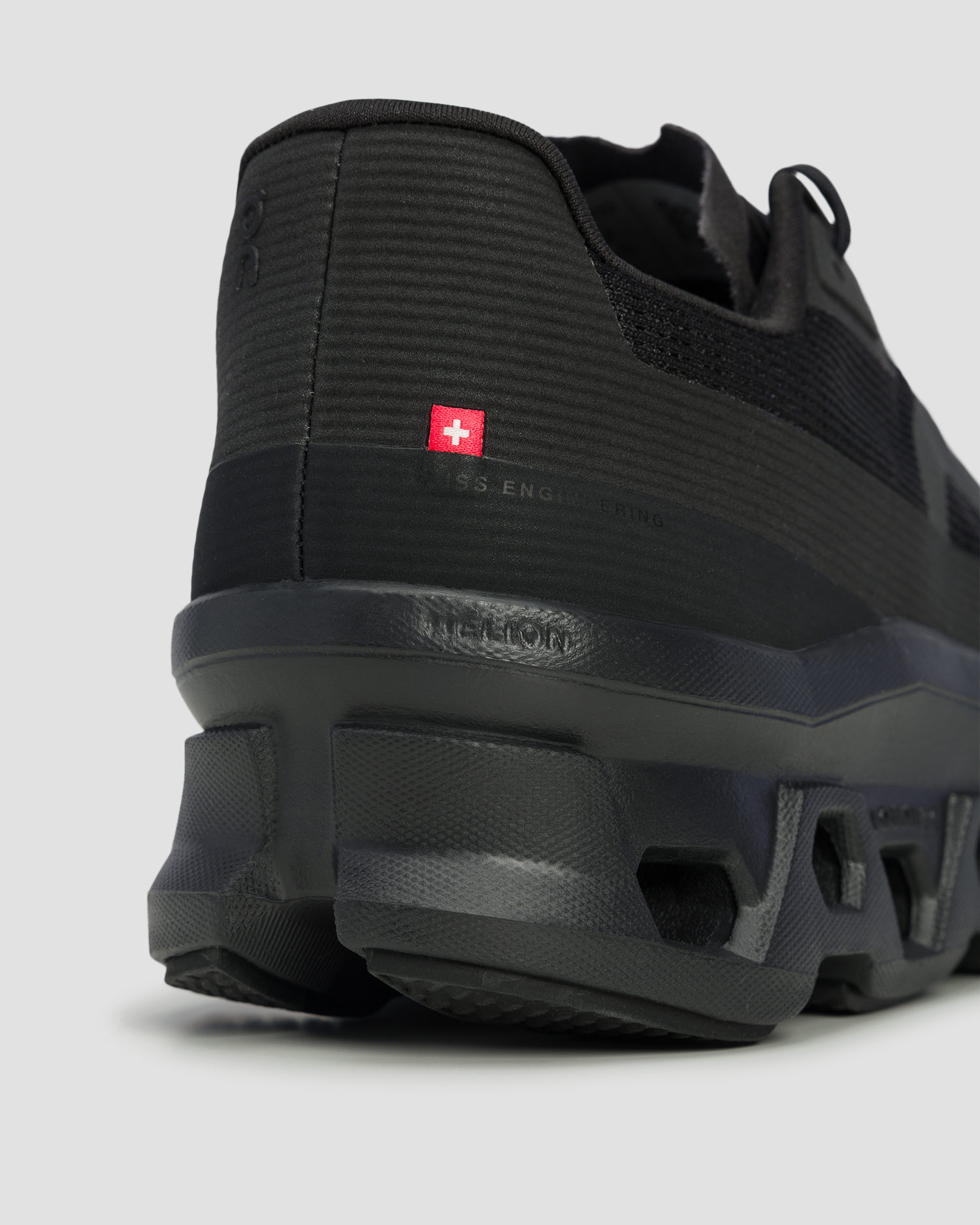 Sneakers da uomo On Cloudmonster Void