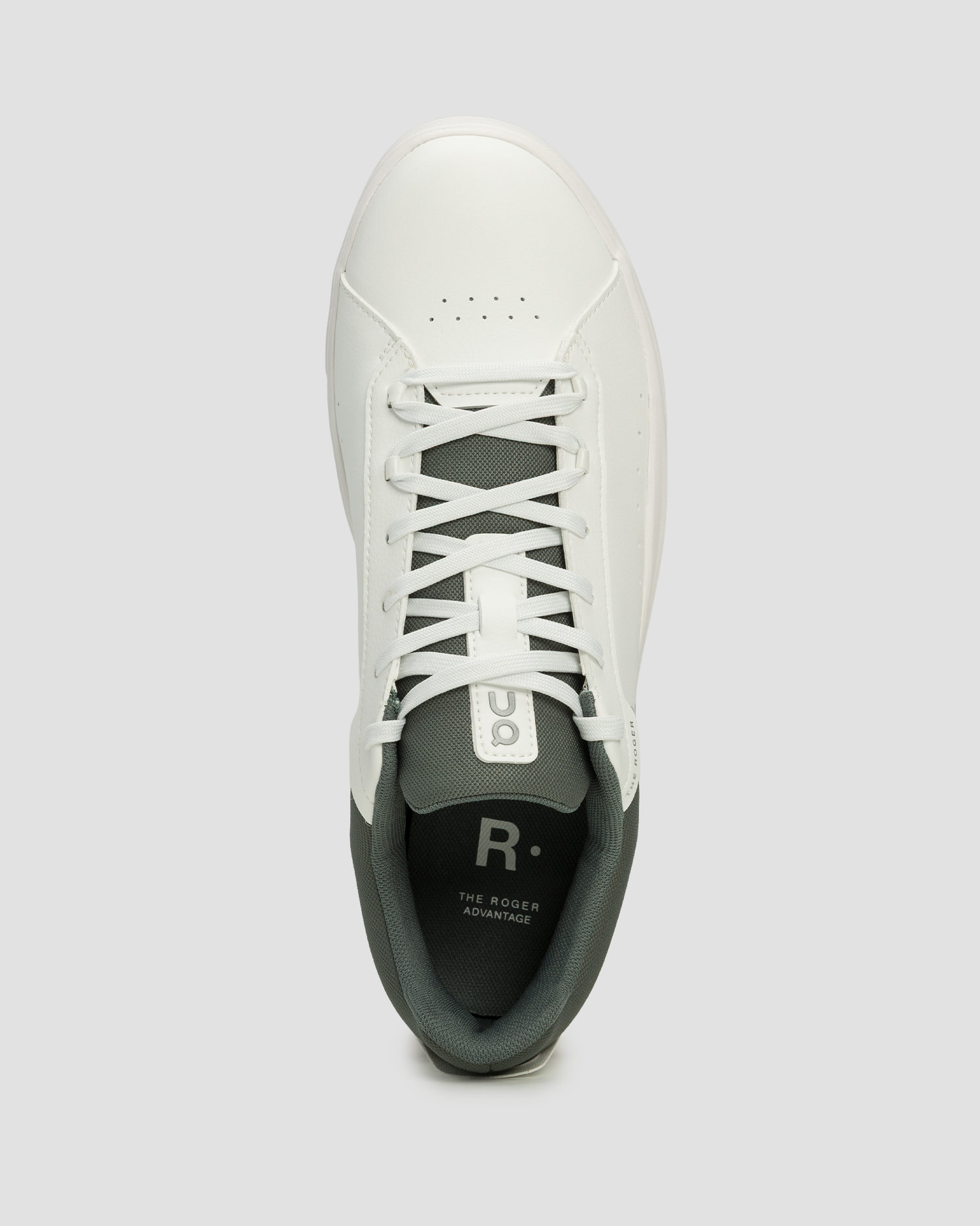 Adidași pentru bărbați On THE ROGER Advantage