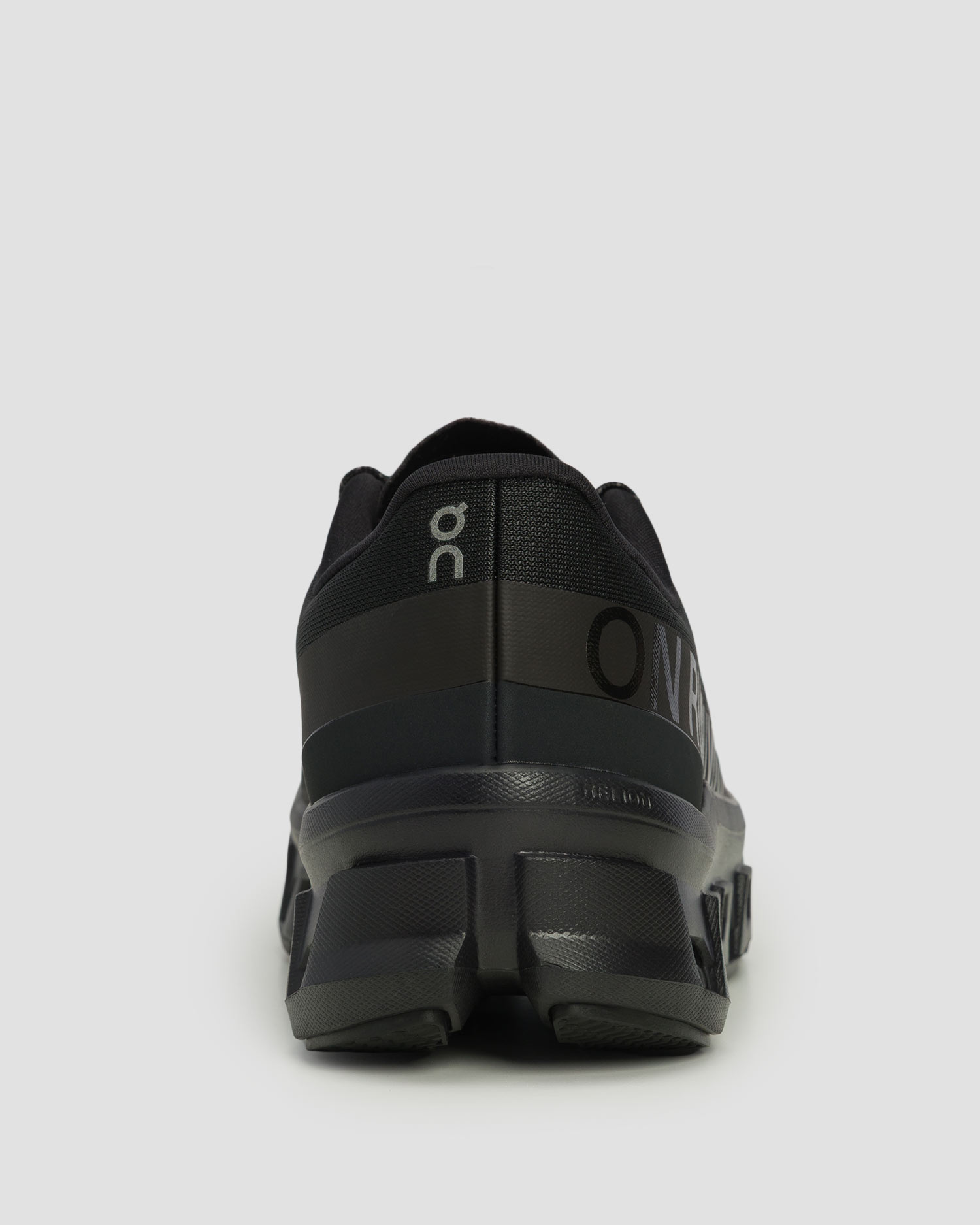 Pantofi sport pentru bărbați On Cloudmonster 1