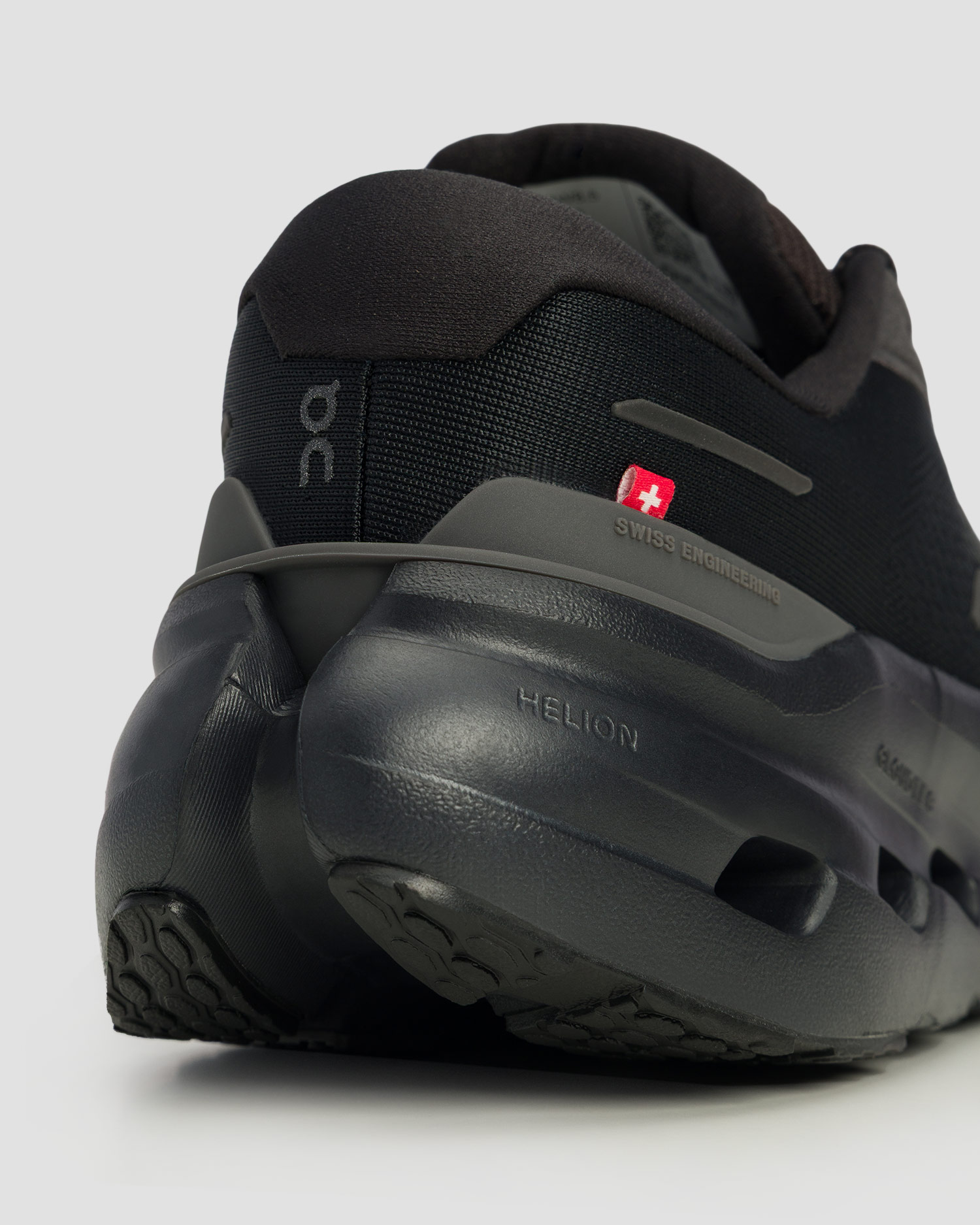 Pantofi de alergare pentru bărbați On Cloudrunner 3 WP