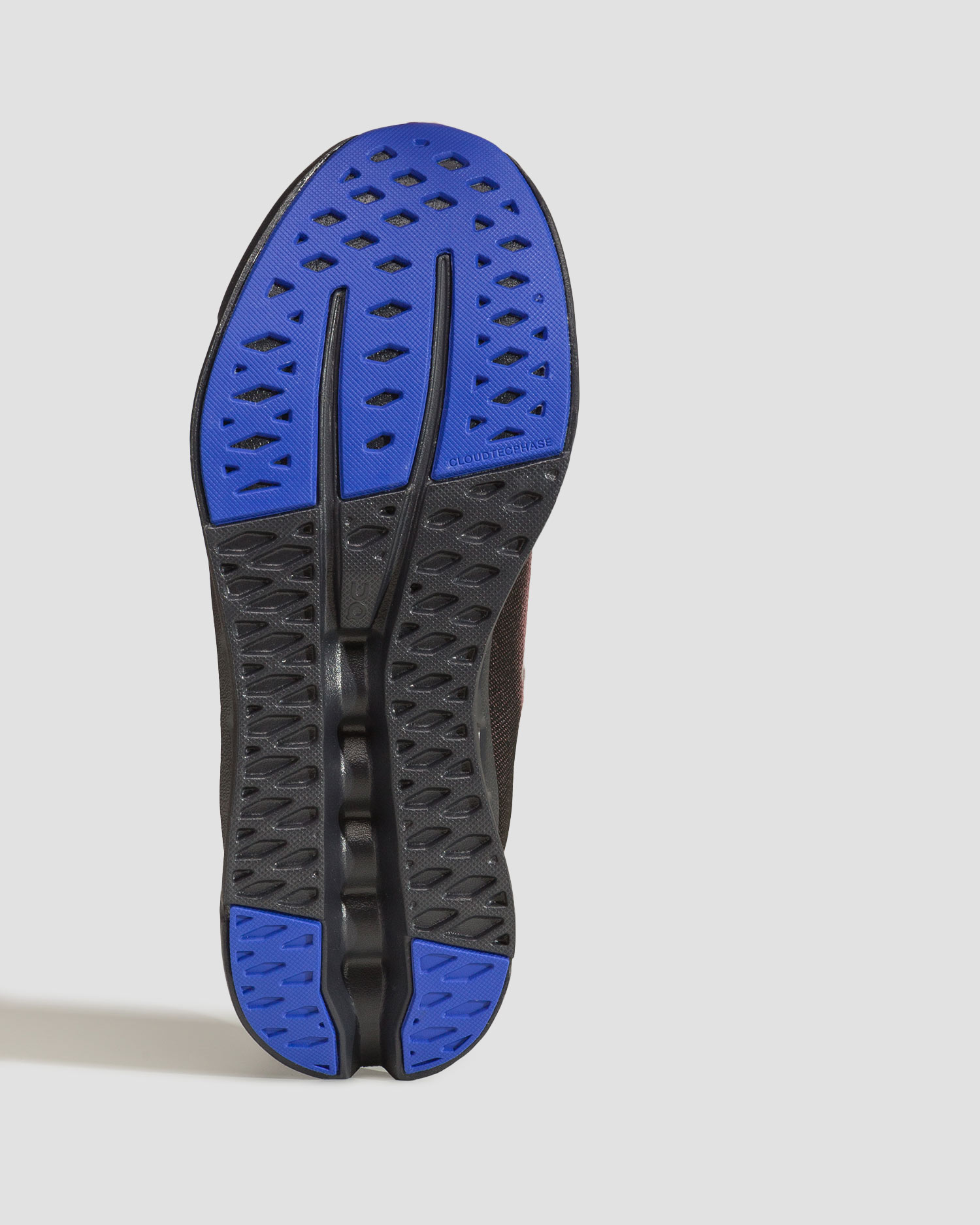 Dámské běžecké boty On Cloudsurfer 