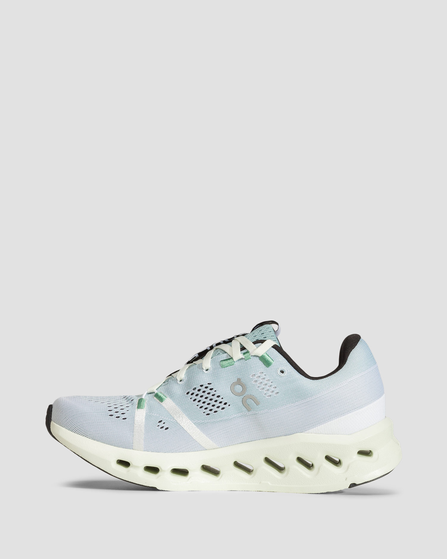 Dámské běžecké boty On Cloudsurfer 7